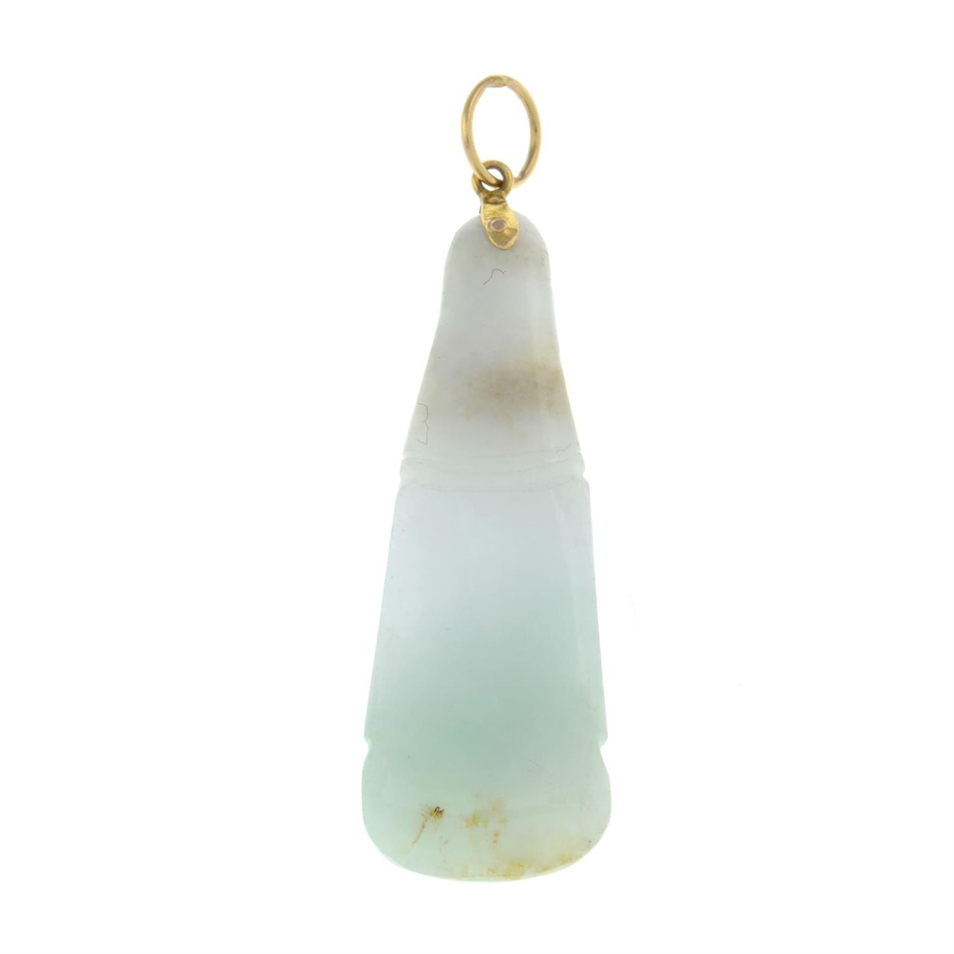 A carved jade pendant. - Image 2 of 2