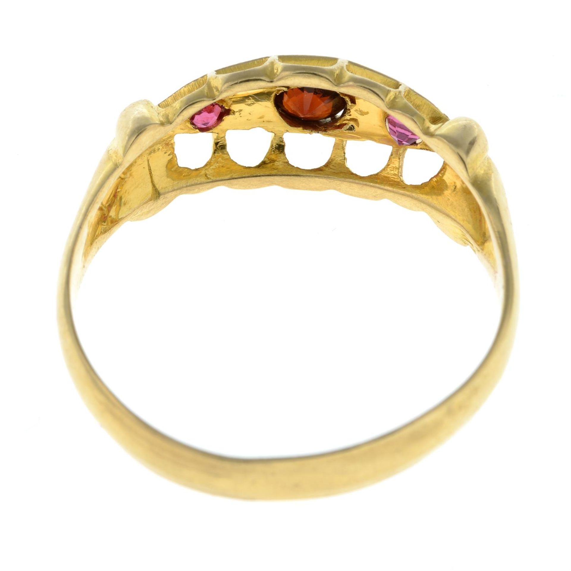 An early 20th century 18ct gold garnet, rose-cut diamond and paste ring. - Bild 2 aus 2