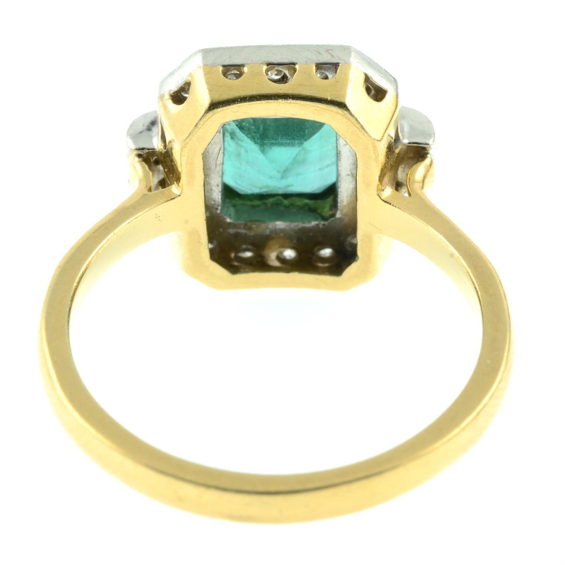 An 18ct gold emerald and vari-cut diamond dress ring. - Image 4 of 5