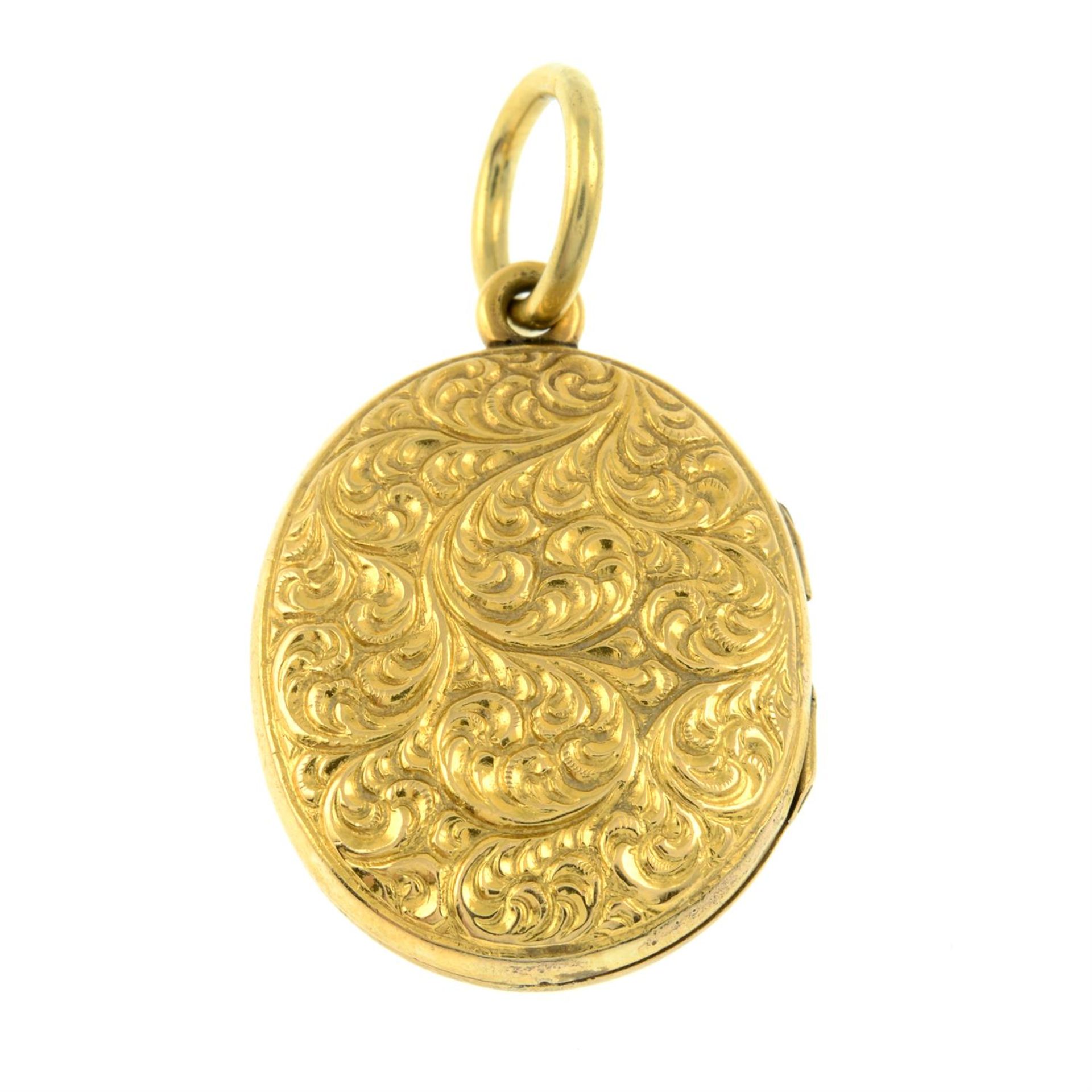 A late Victorian gold foliate and belt motif locket. - Image 3 of 5