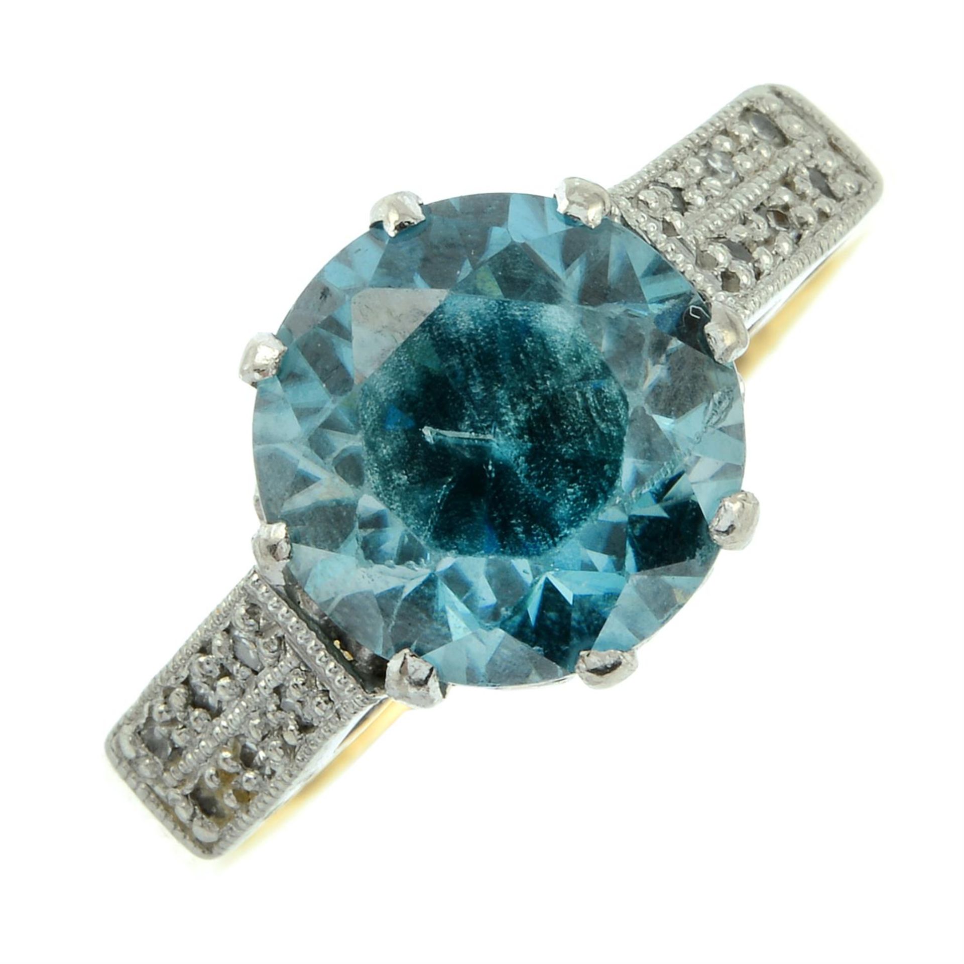 An early to mid 20th century platinum and 18ct gold blue zircon ring, with single-cut diamond bar - Bild 2 aus 4