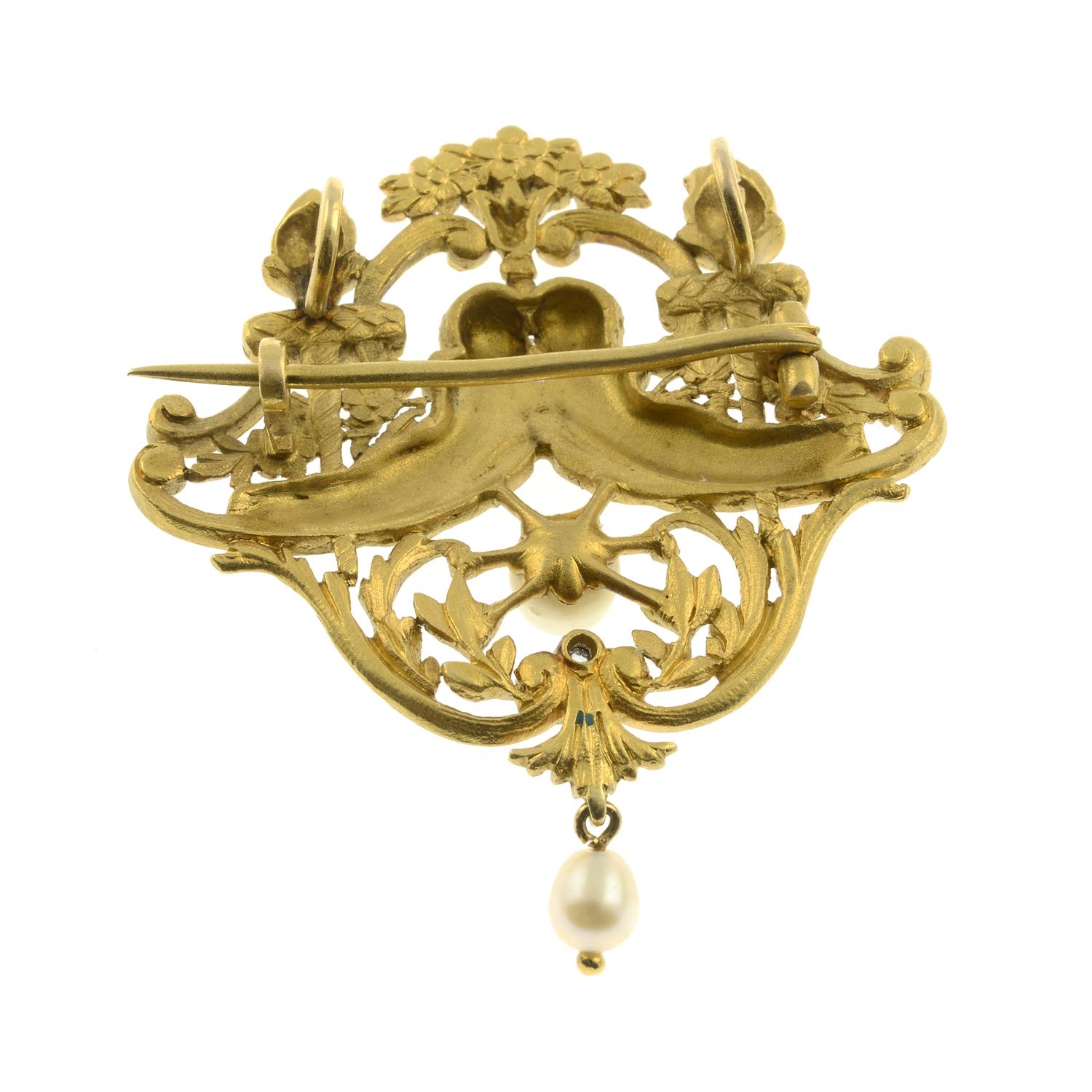 An early 20th century 18ct gold brooch of two embracing figures with diamond and cultured pearl - Image 3 of 4