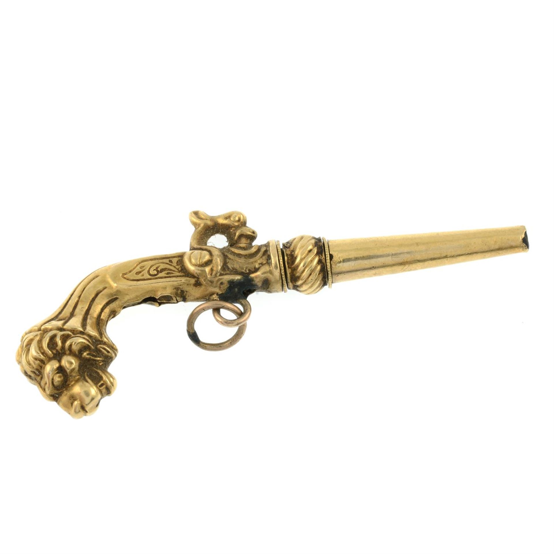 A 19th century 18ct gold watch key, modelled as a pistol with lion head grip. - Bild 2 aus 3