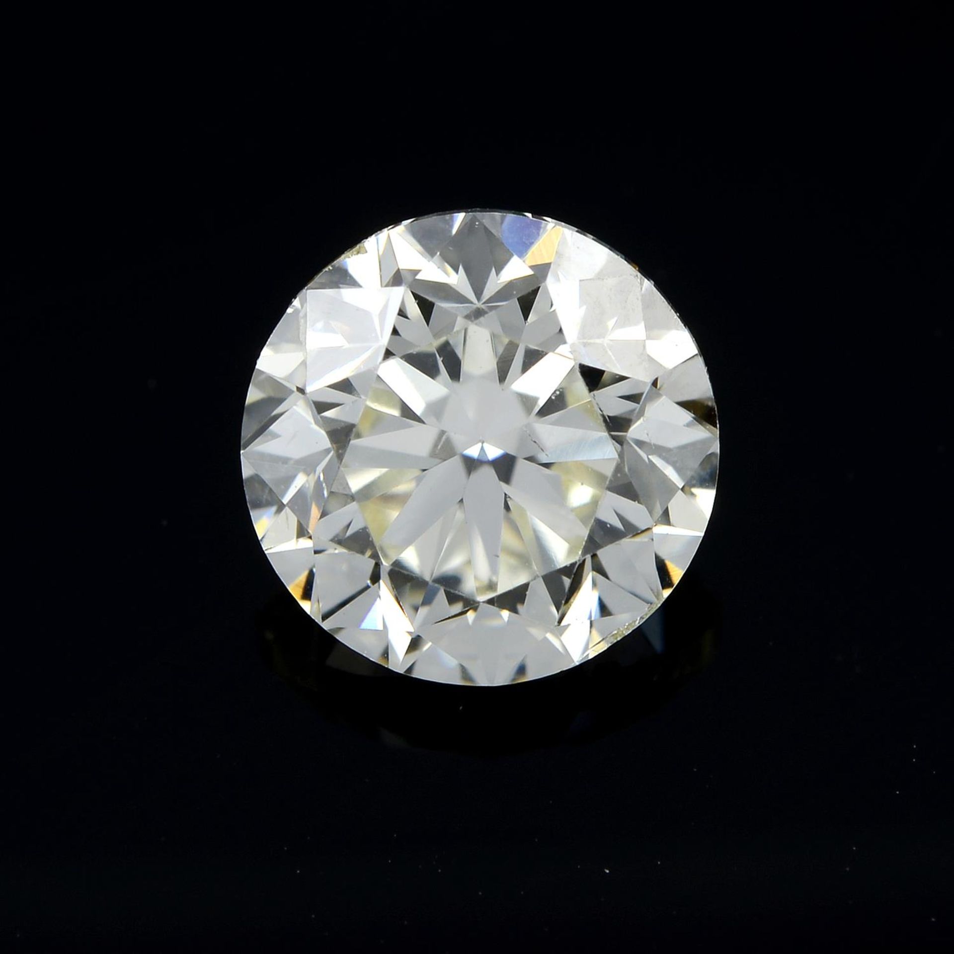 A round brilliant-cut diamond, weight 1.03cts.