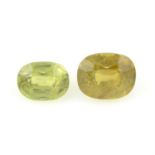 Two oval-shape sphenes, total weight 5.76cts.