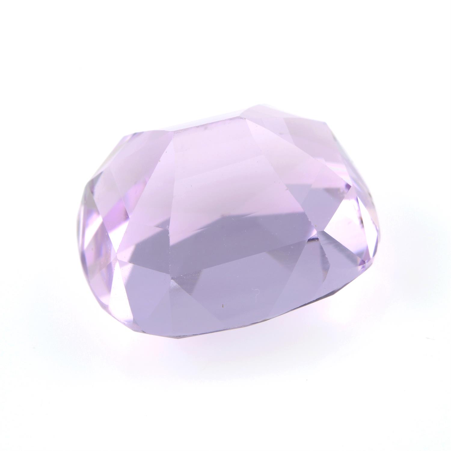 A cushion-shape kunzite, weight 21.36cts. - Image 2 of 2