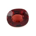 An oval-shape garnet, weight 4.17cts.