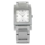 GUCCI - a stainless steel 7900M bracelet watch, 29mm.