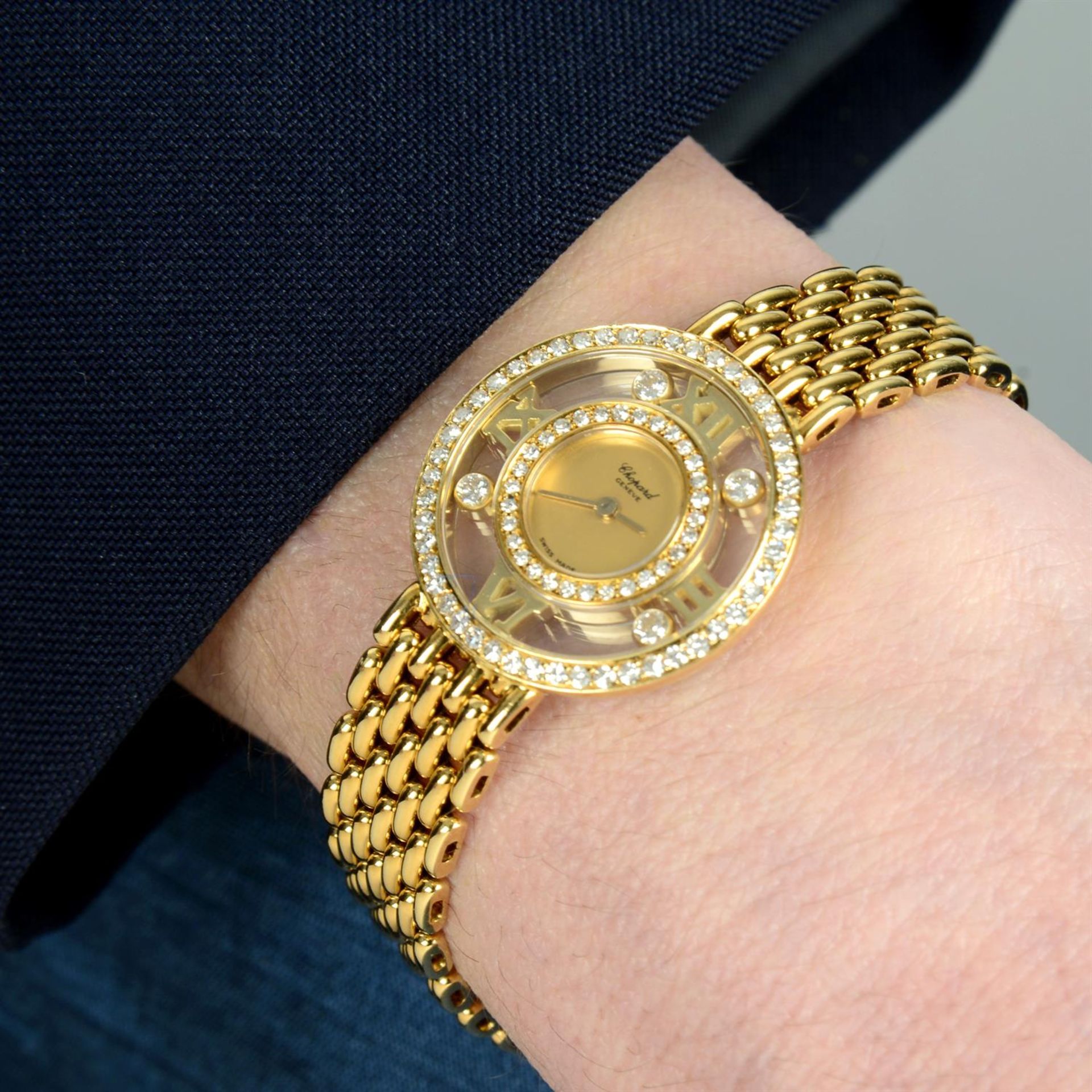 CHOPARD - a factory diamond set 18ct yellow gold Happy Diamonds bracelet watch, 24mm. - Bild 5 aus 5