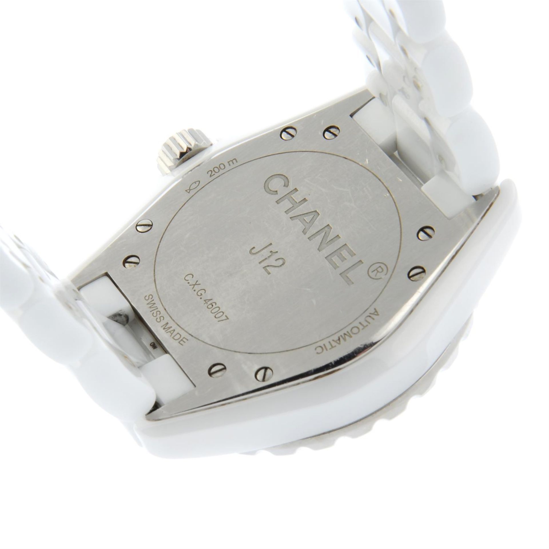 CHANEL - a ceramic J12 bracelet watch, 39mm. - Bild 4 aus 5