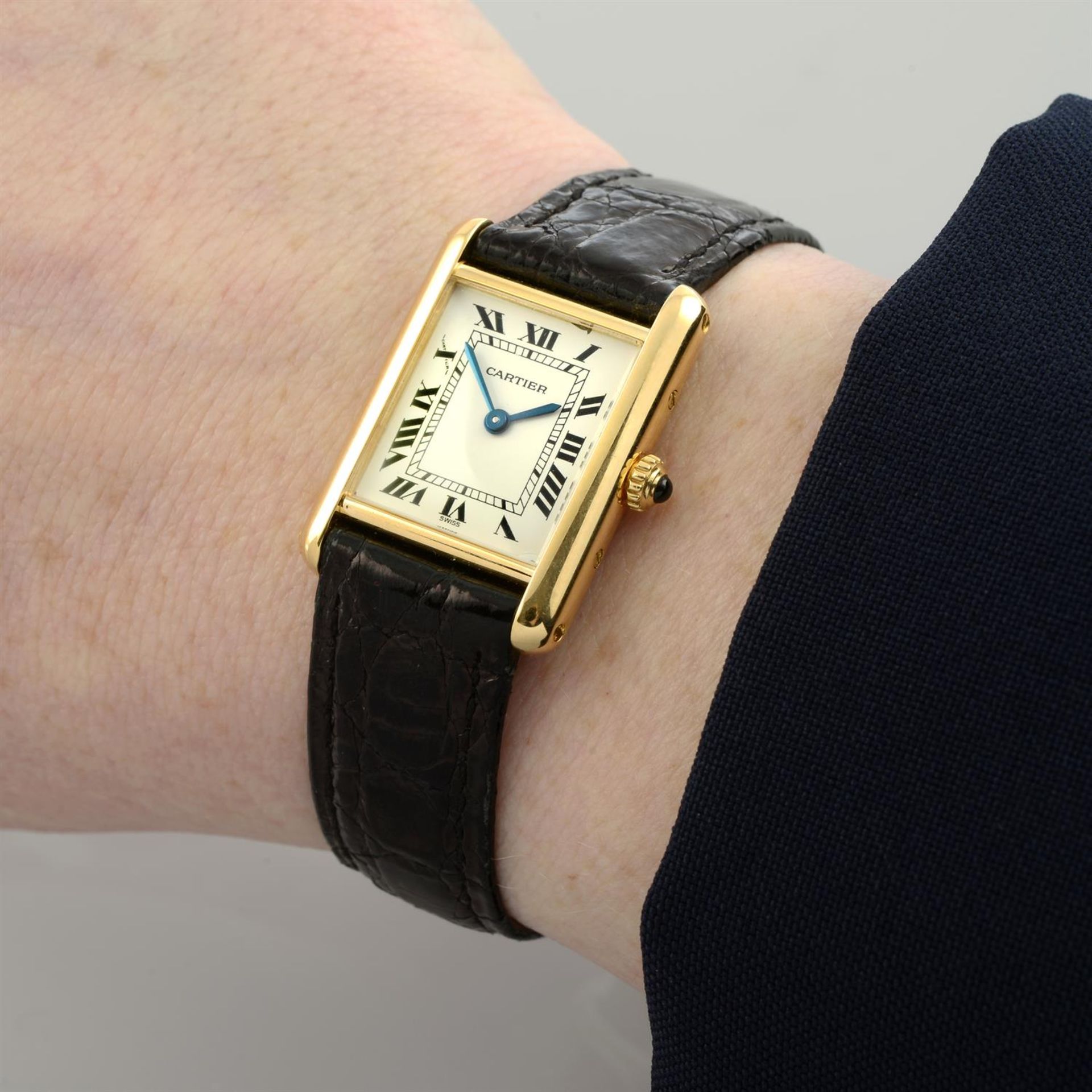 CARTIER - an 18ct yellow gold Tank wrist watch, 20x20mm. - Bild 6 aus 6