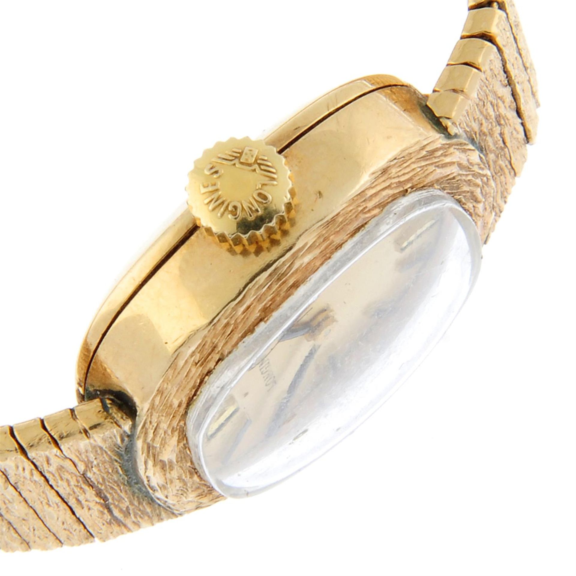 LONGINES - a 9ct yellow gold bracelet watch, 20x20mm. - Bild 3 aus 4