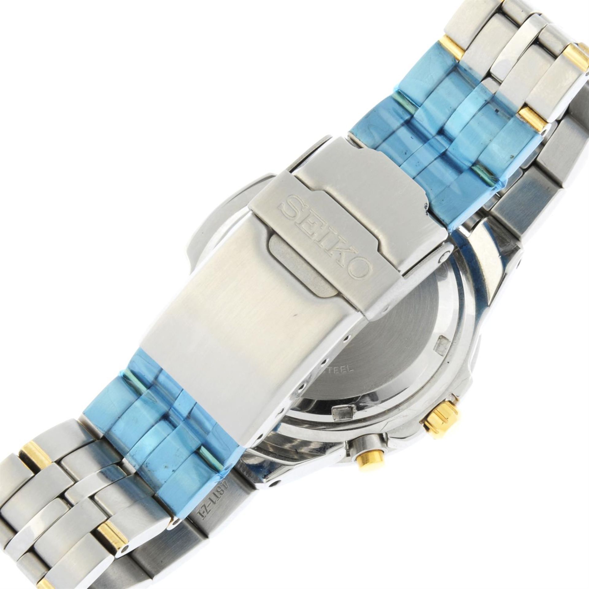 SEIKO - a bi-colour Kinetic bracelet watch, 38mm. - Image 2 of 4