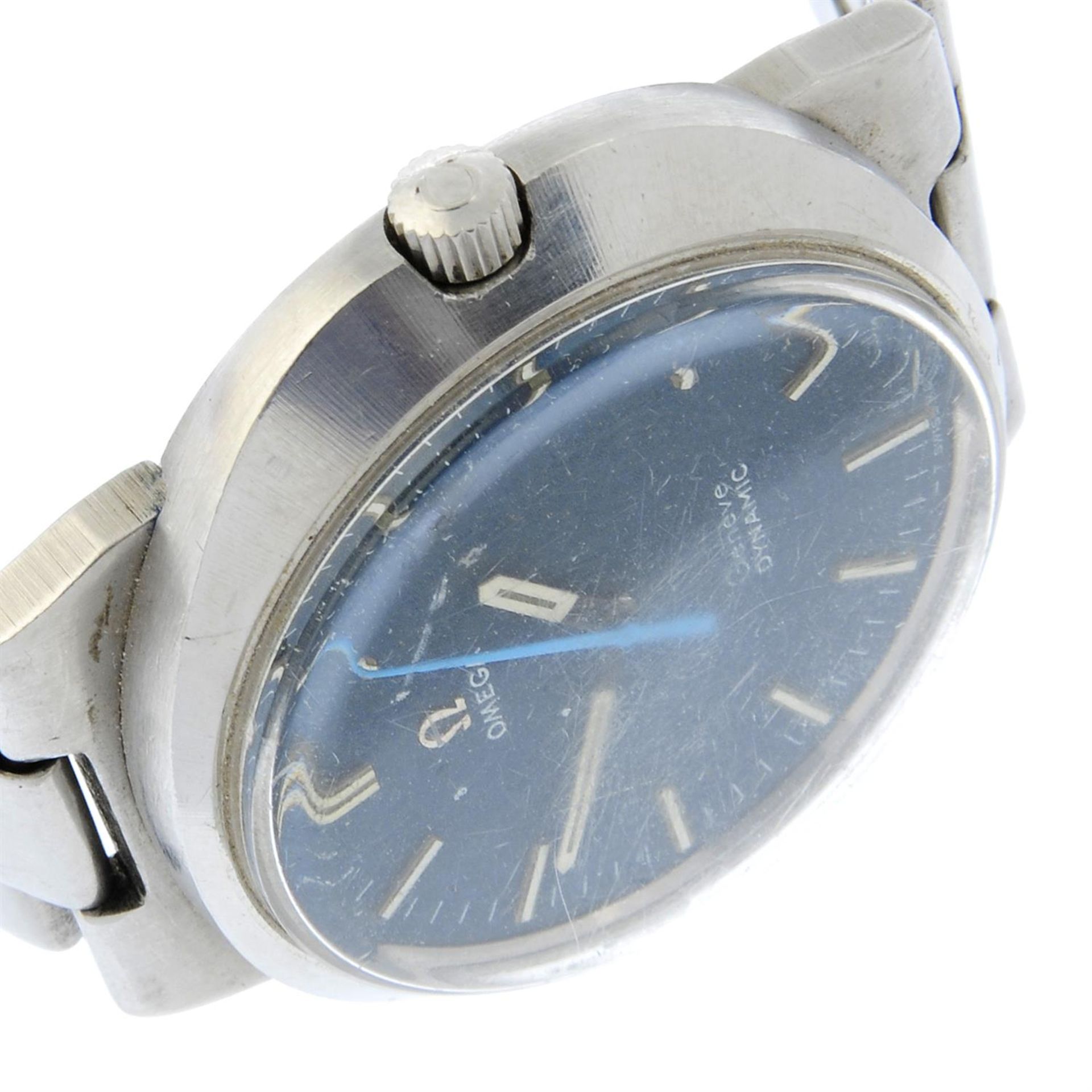 OMEGA - a stainless steel Dynamic bracelet watch, 41x36mm. - Bild 3 aus 4