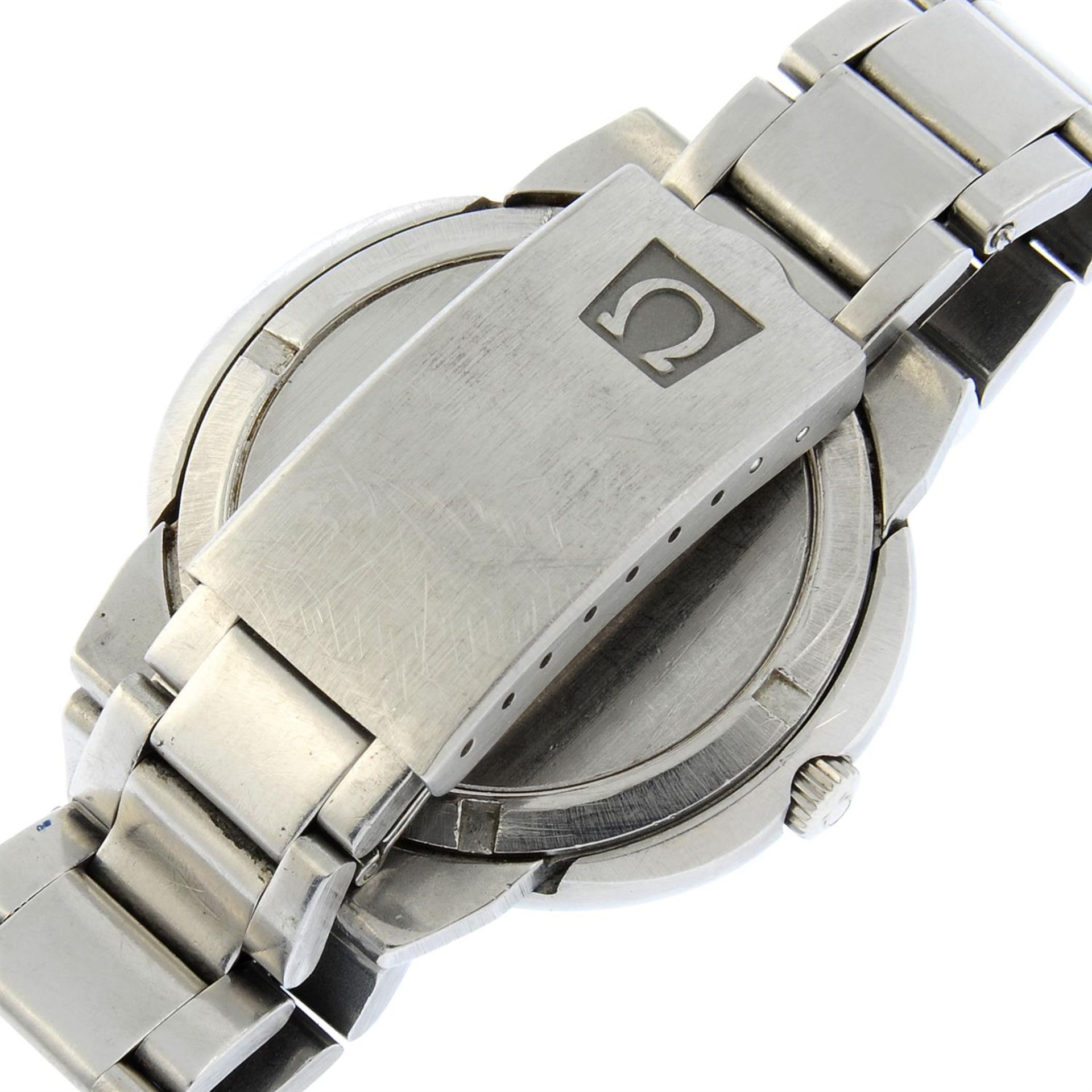 OMEGA - a stainless steel Dynamic bracelet watch, 41x36mm. - Image 2 of 4