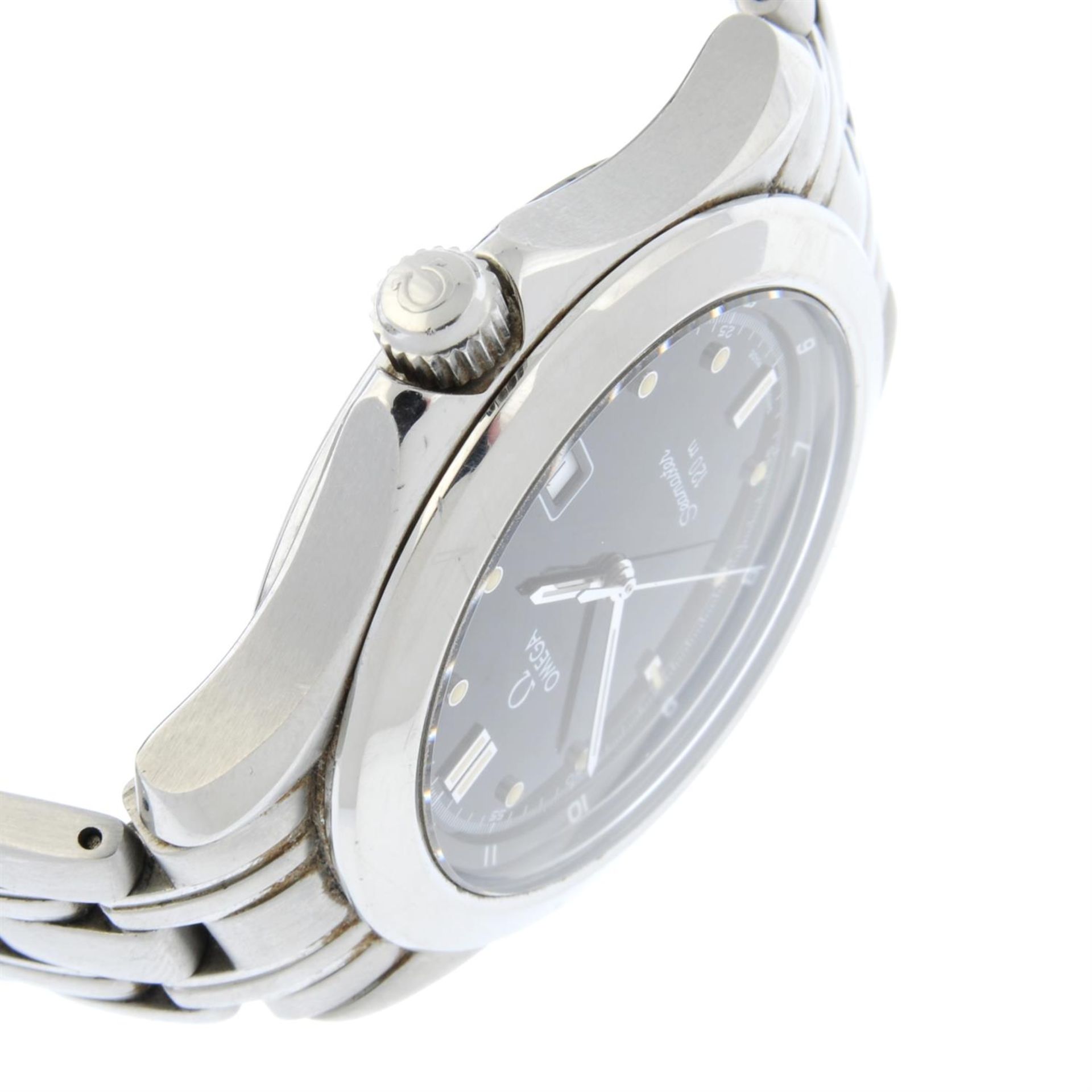OMEGA - a stainless steel Seamaster 120m bracelet watch, 36mm. - Bild 3 aus 4