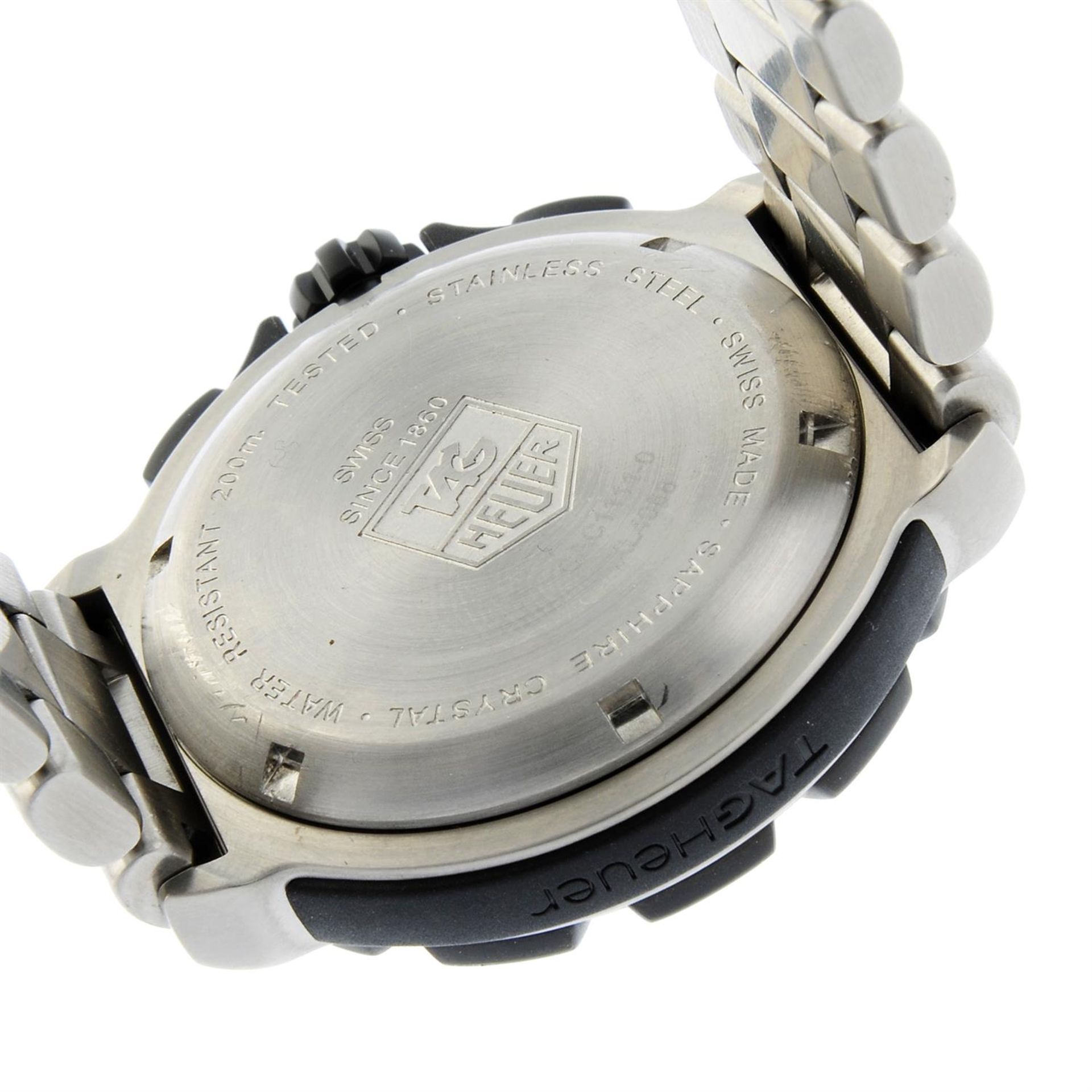 TAG HEUER - a stainless steel Formula 1 chronograph bracelet watch, 42mm. - Bild 4 aus 4