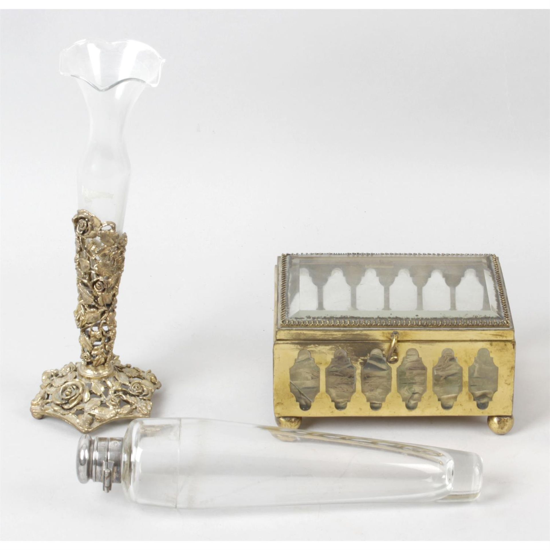 A selection of items, to include an early 20th century gentleman's glass spirit flask,