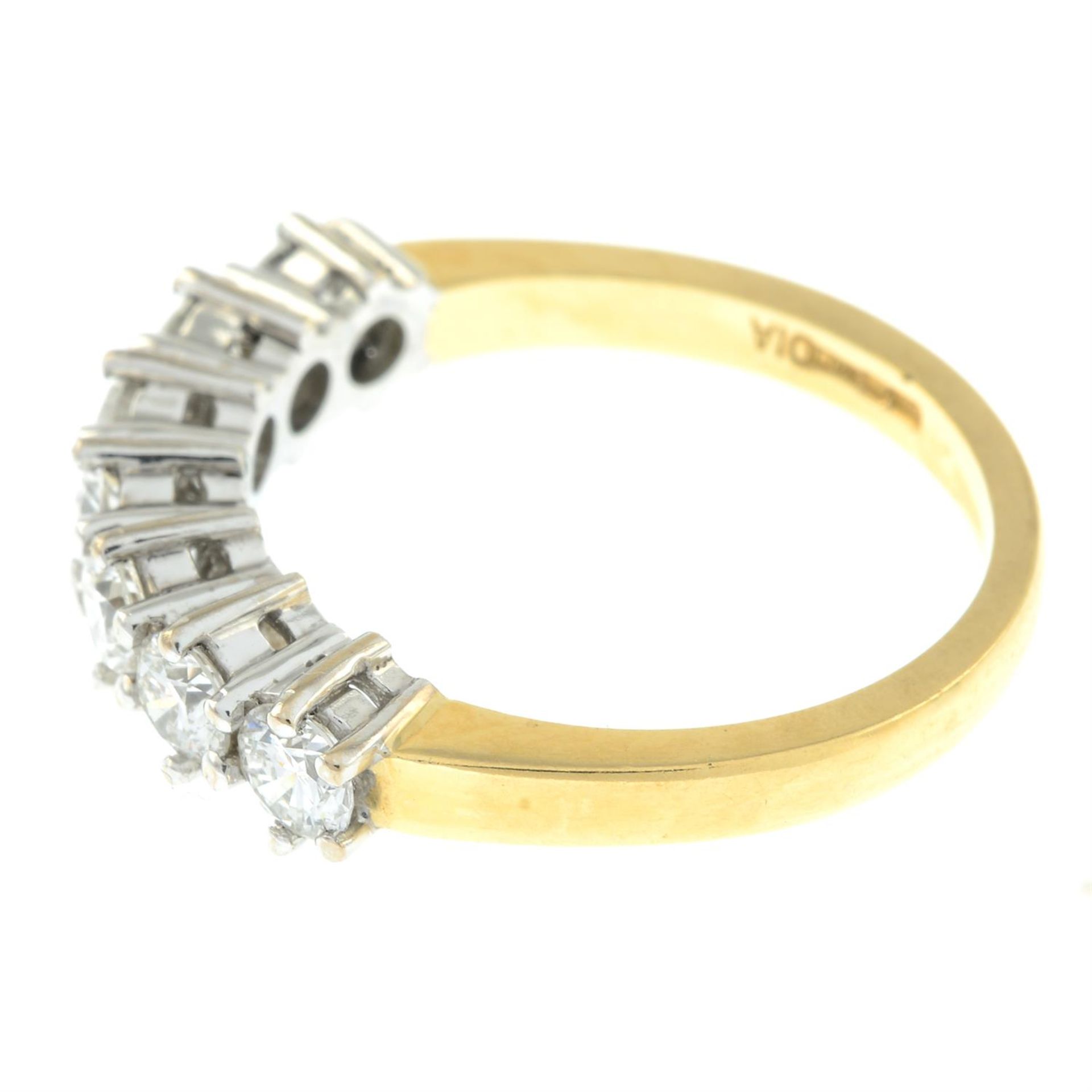 An 18ct gold brilliant-cut diamond half eternity ring. - Bild 4 aus 5