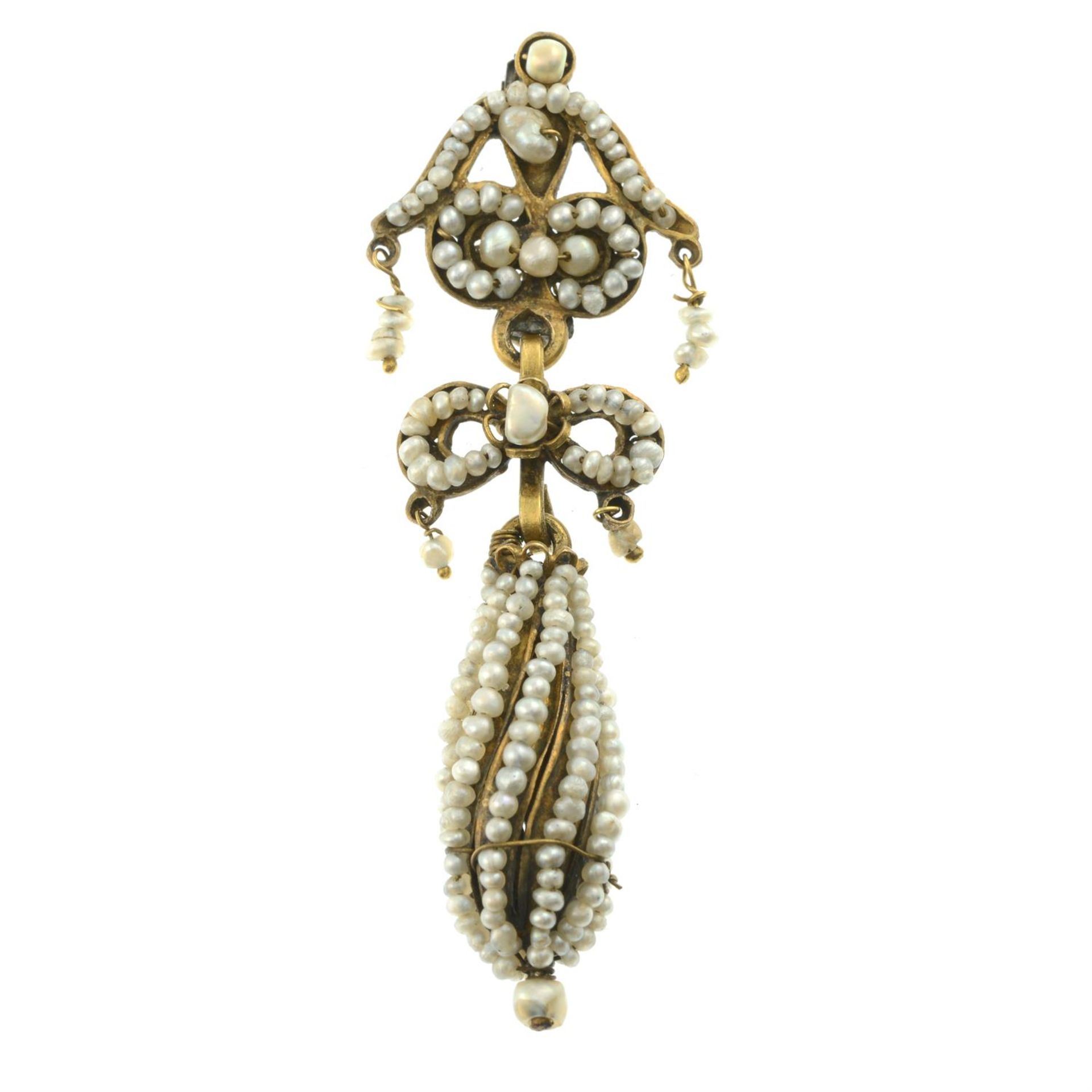 A late 18th century Southern Italian gold seed pearl earring, later converted to a brooch. - Image 2 of 4