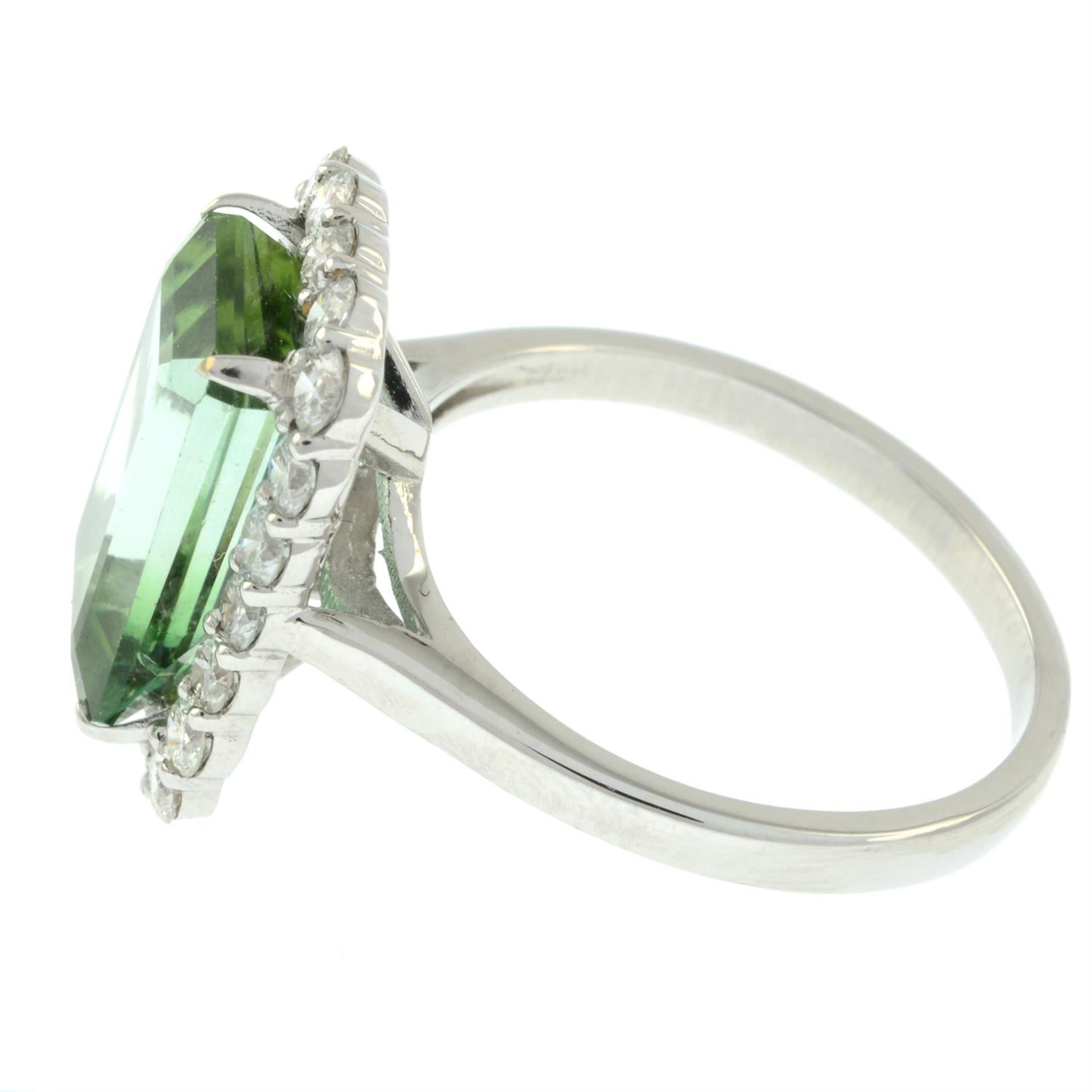 A green tourmaline and brilliant-cut diamond cluster ring. - Image 4 of 5