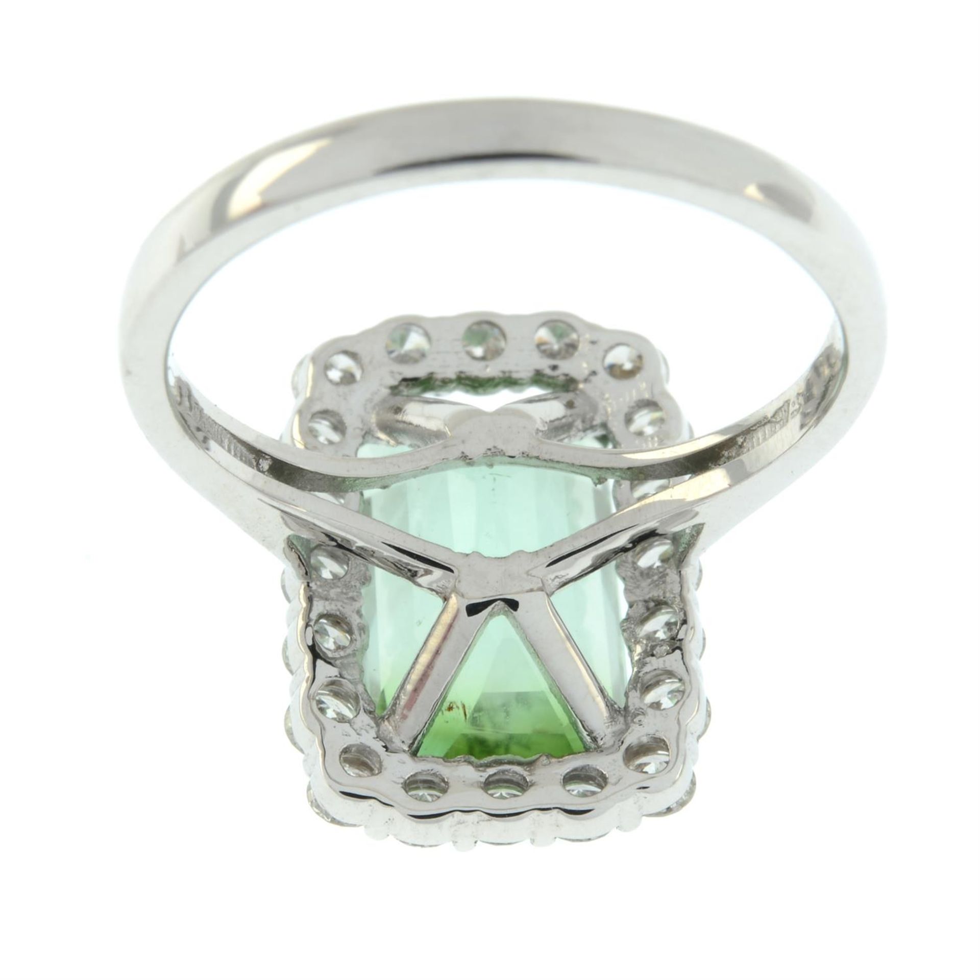 A green tourmaline and brilliant-cut diamond cluster ring. - Image 3 of 5