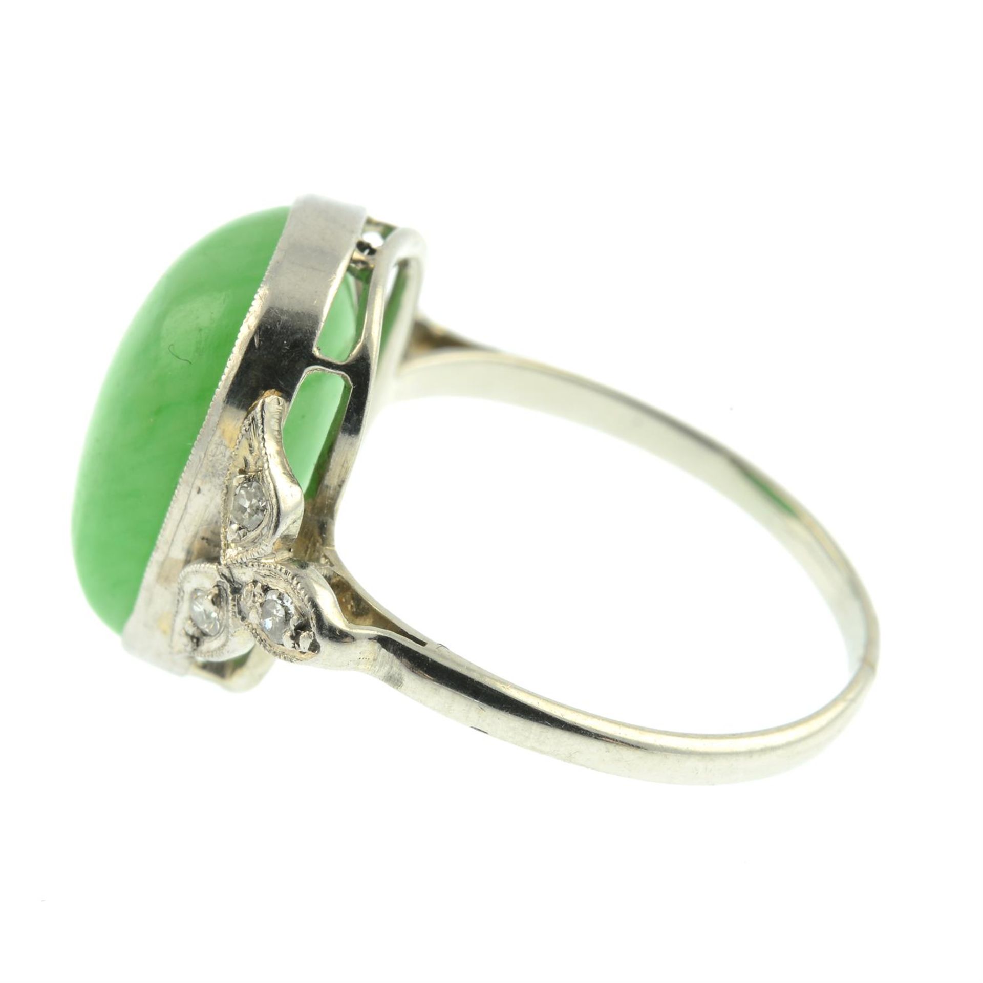 An early to mid 20th century platinum and 18ct gold jadeite jade ring, with single-cut diamond - Image 3 of 5