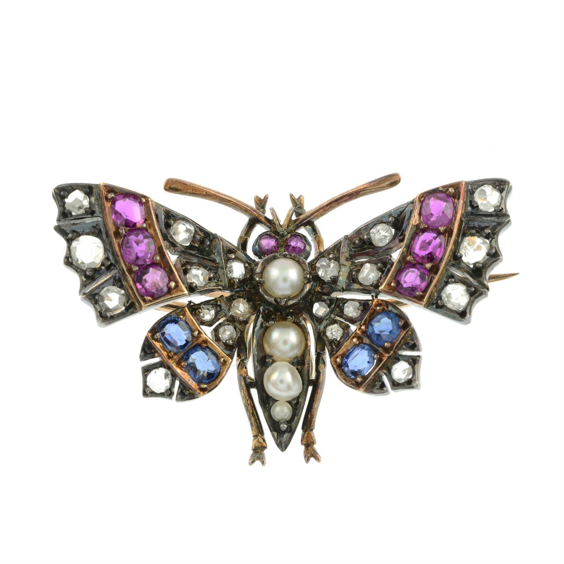 A late Victorian silver and gold split pearl butterfly brooch, with ruby, sapphire and diamond - Bild 2 aus 4