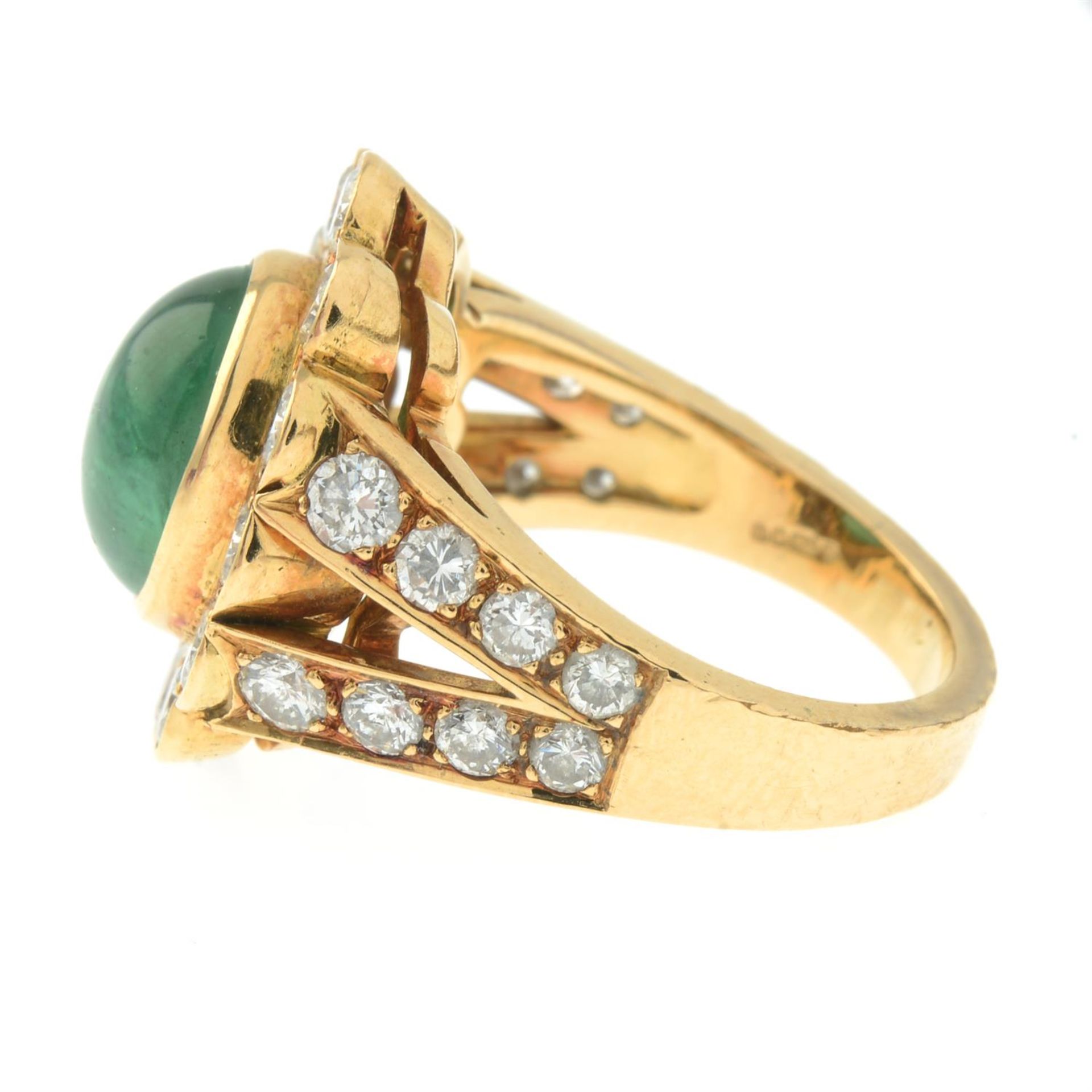 An 18ct gold emerald cabochon and brilliant-cut diamond cluster ring. - Image 3 of 5