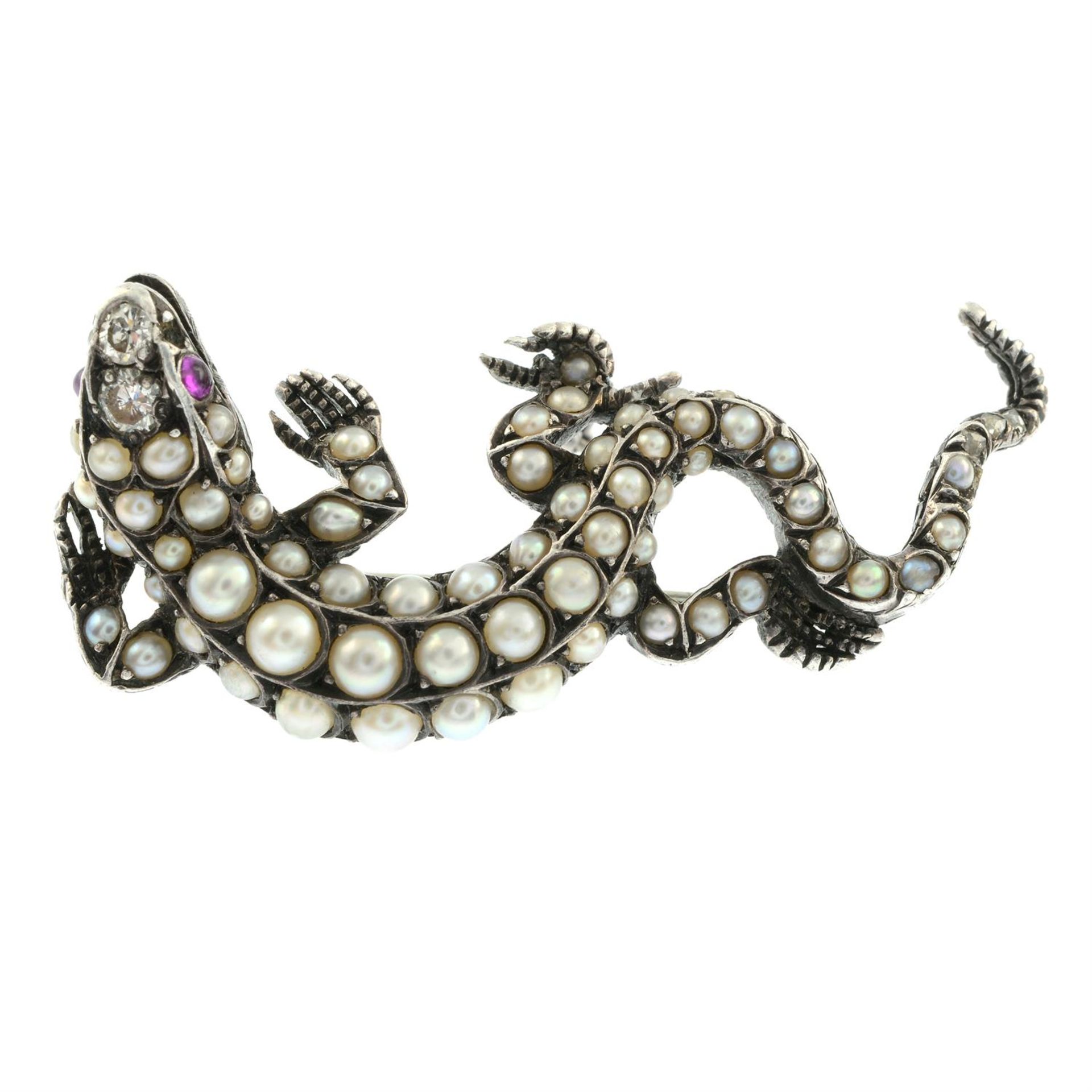 A late Victorian silver split pearl lizard brooch, with circular-cut diamond crest and ruby - Image 2 of 4