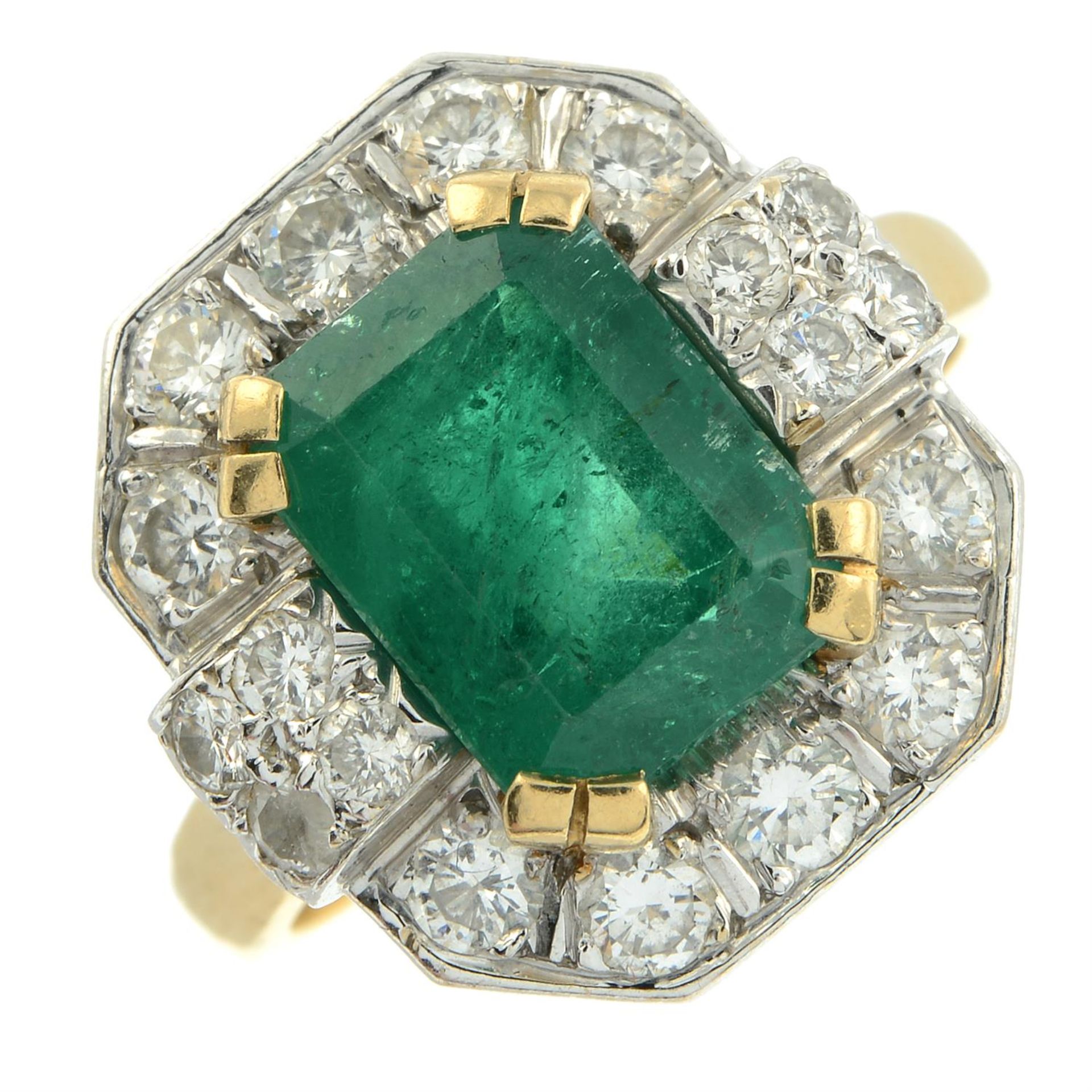 An emerald and brilliant-cut diamond geometric dress ring. - Image 2 of 5