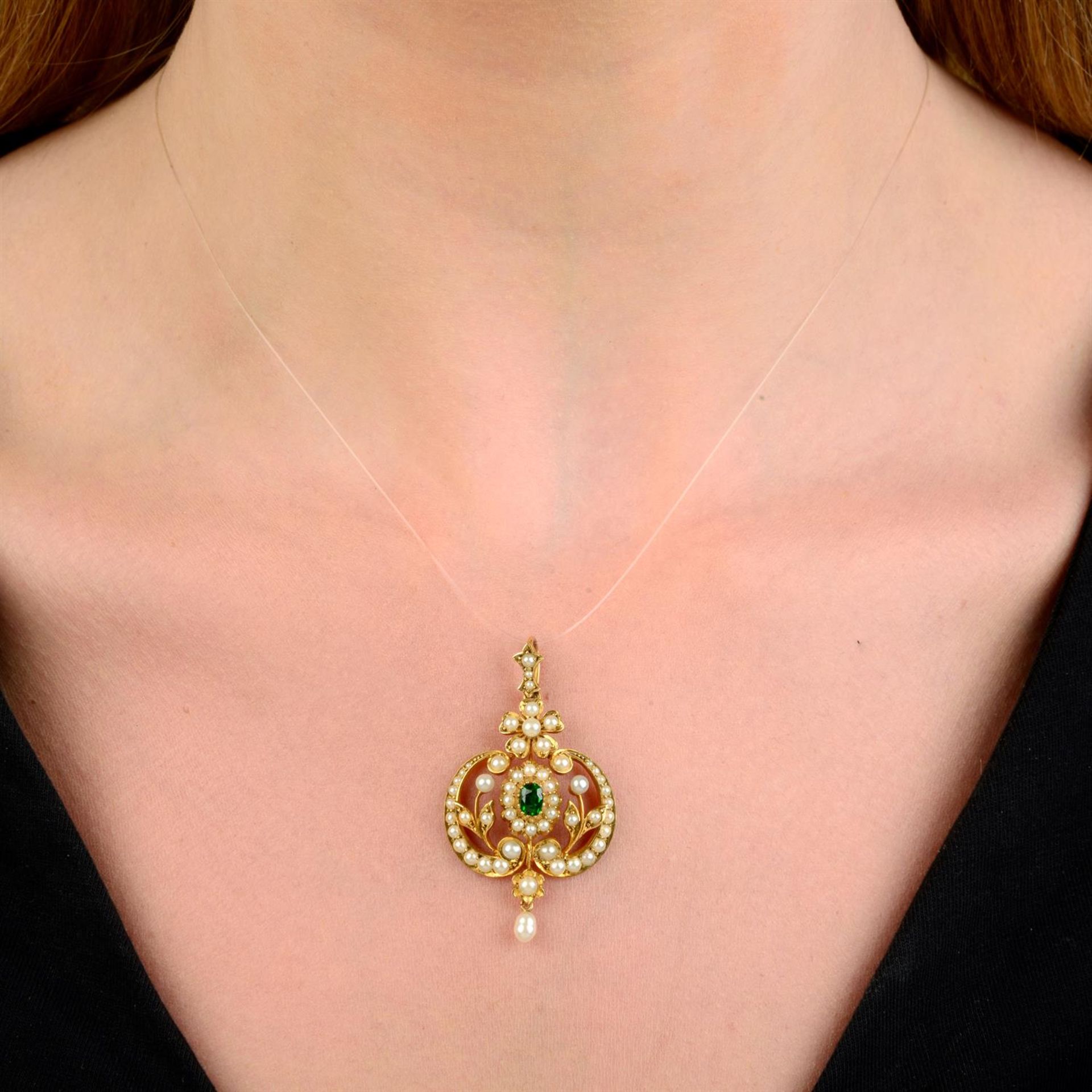 An early 20th century gold tsavorite garnet, seed and split pearl pendant. - Image 4 of 4