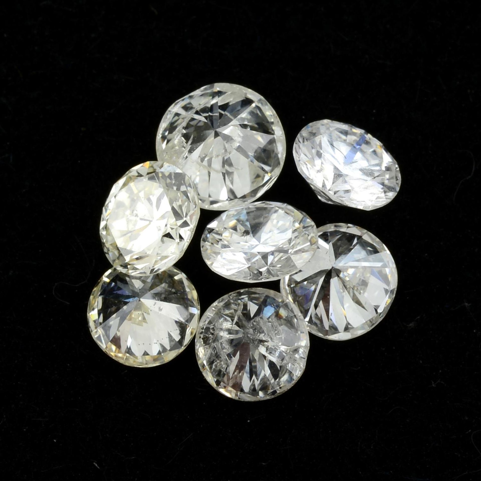 A selection of round brilliant-cut diamonds, total weight 1.40cts.