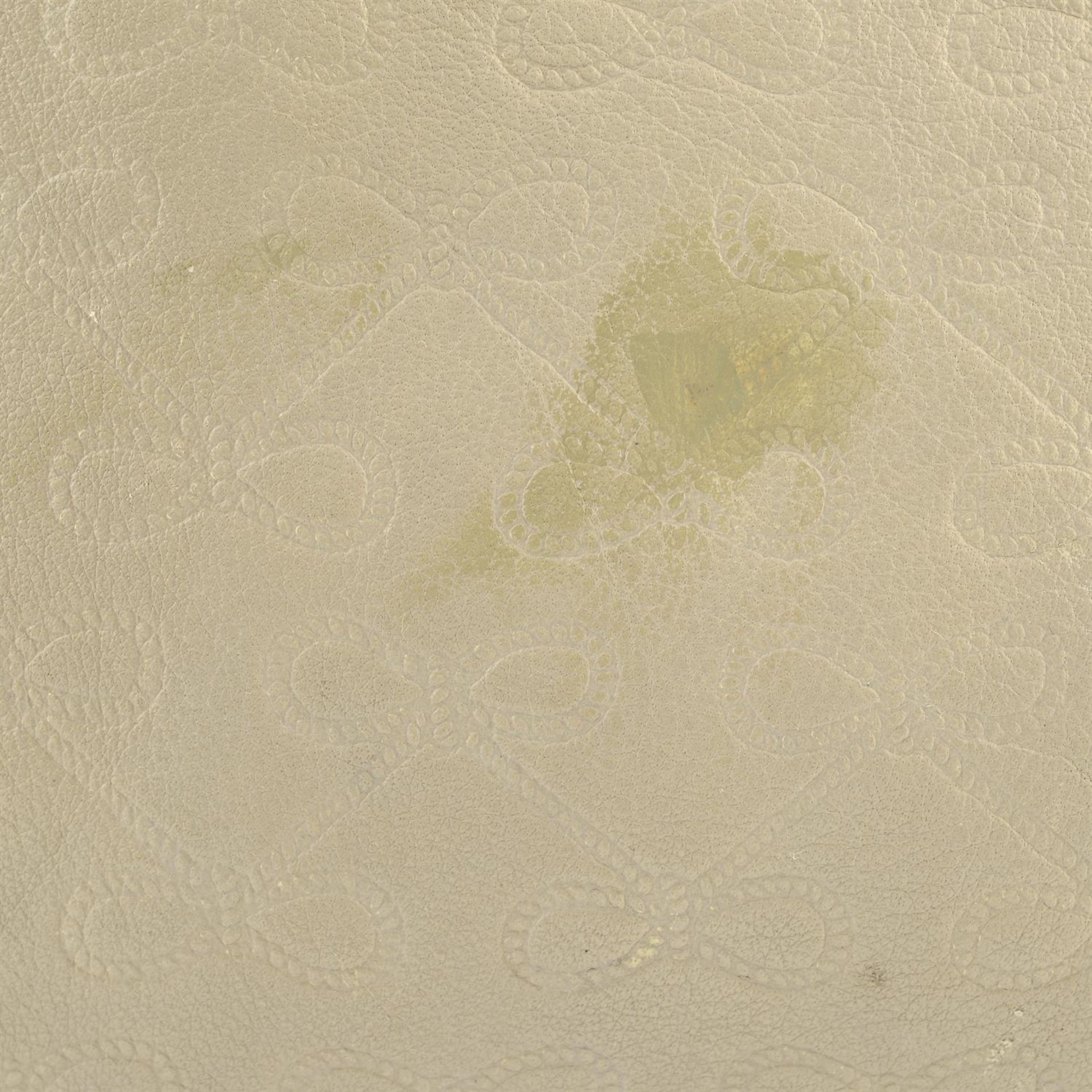 ANYA HINDMARCH - a beige embossed leather shoulder bag. - Image 5 of 5