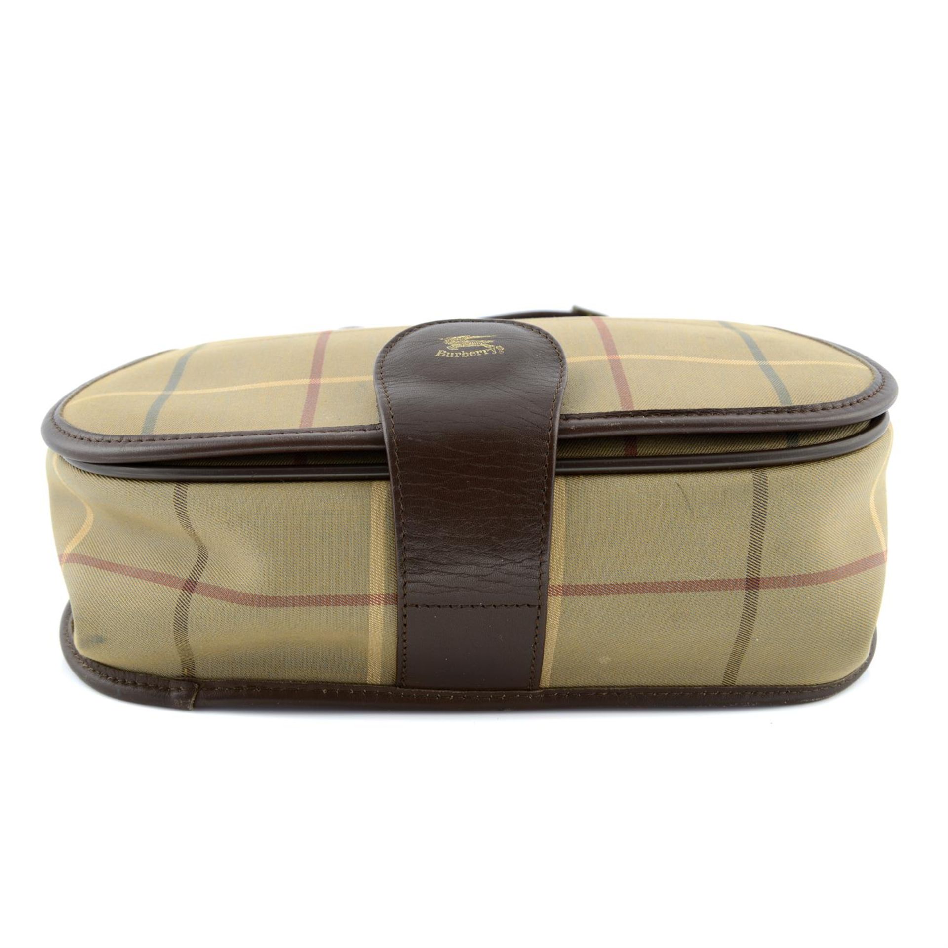 BURBERRY - a Nova check canvas shoulder bag. - Image 4 of 5