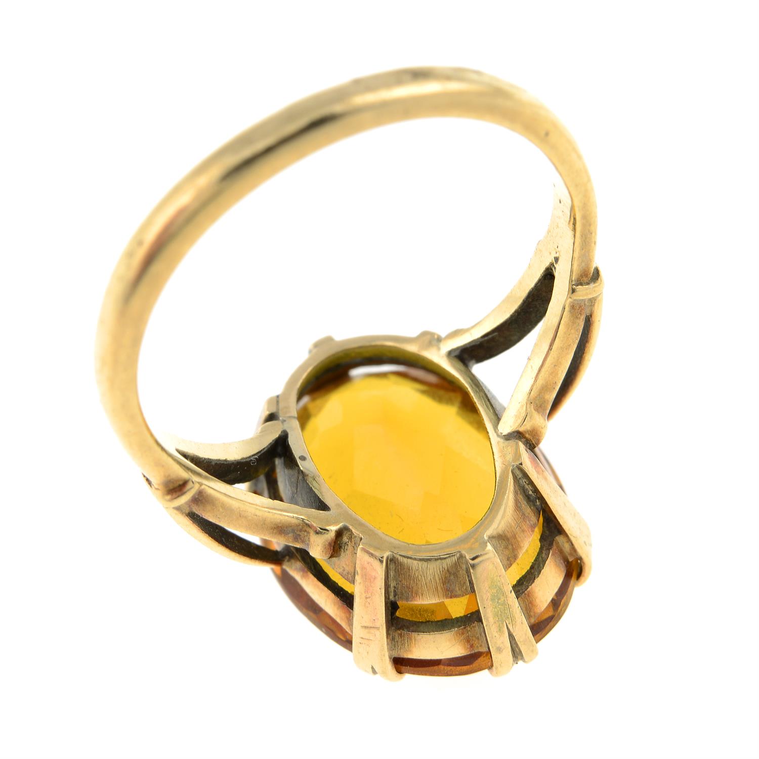 A citrine single-stone ring. - Image 2 of 2