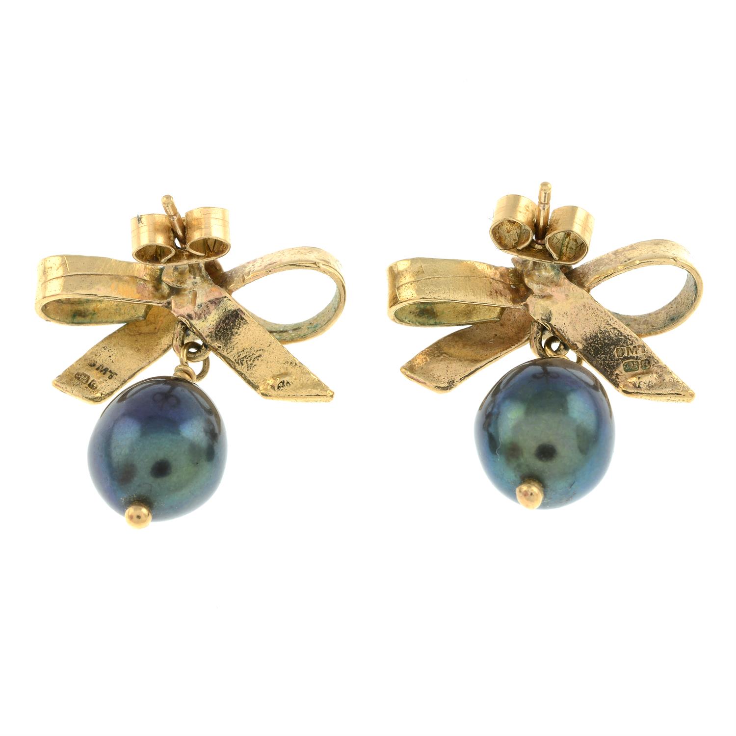 9ct gold cultured pearl earrings - Image 2 of 2