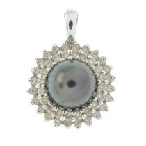 Diamond & cultured pearl pendant