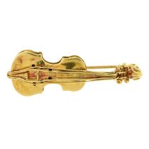 18ct gold violin brooch