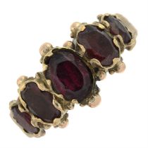 Early 20th century 9ct gold foil-back garnet ring