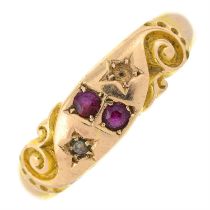 Early 20th century 15ct gold ruby & diamond ring