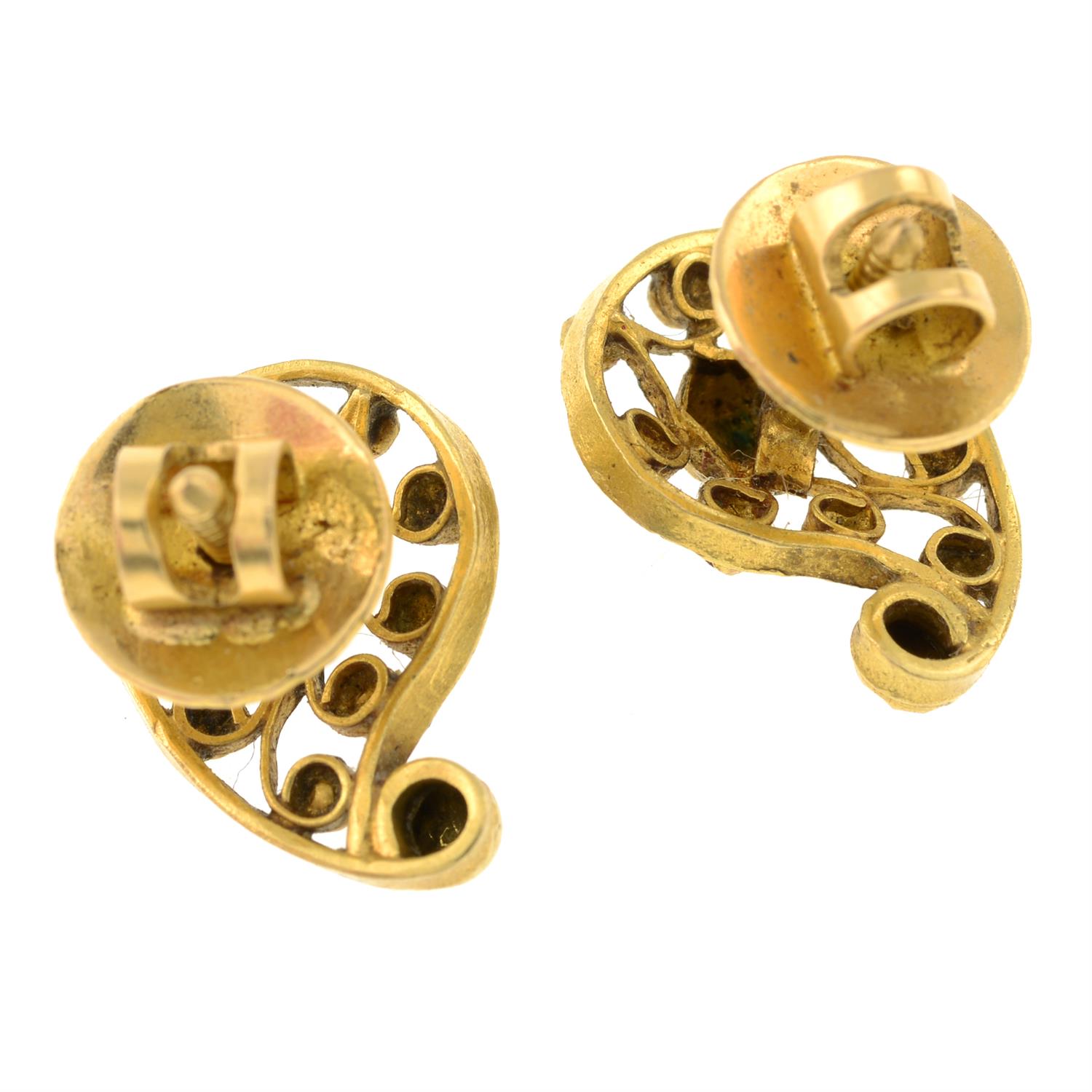 Openwork stud earrings - Image 2 of 2