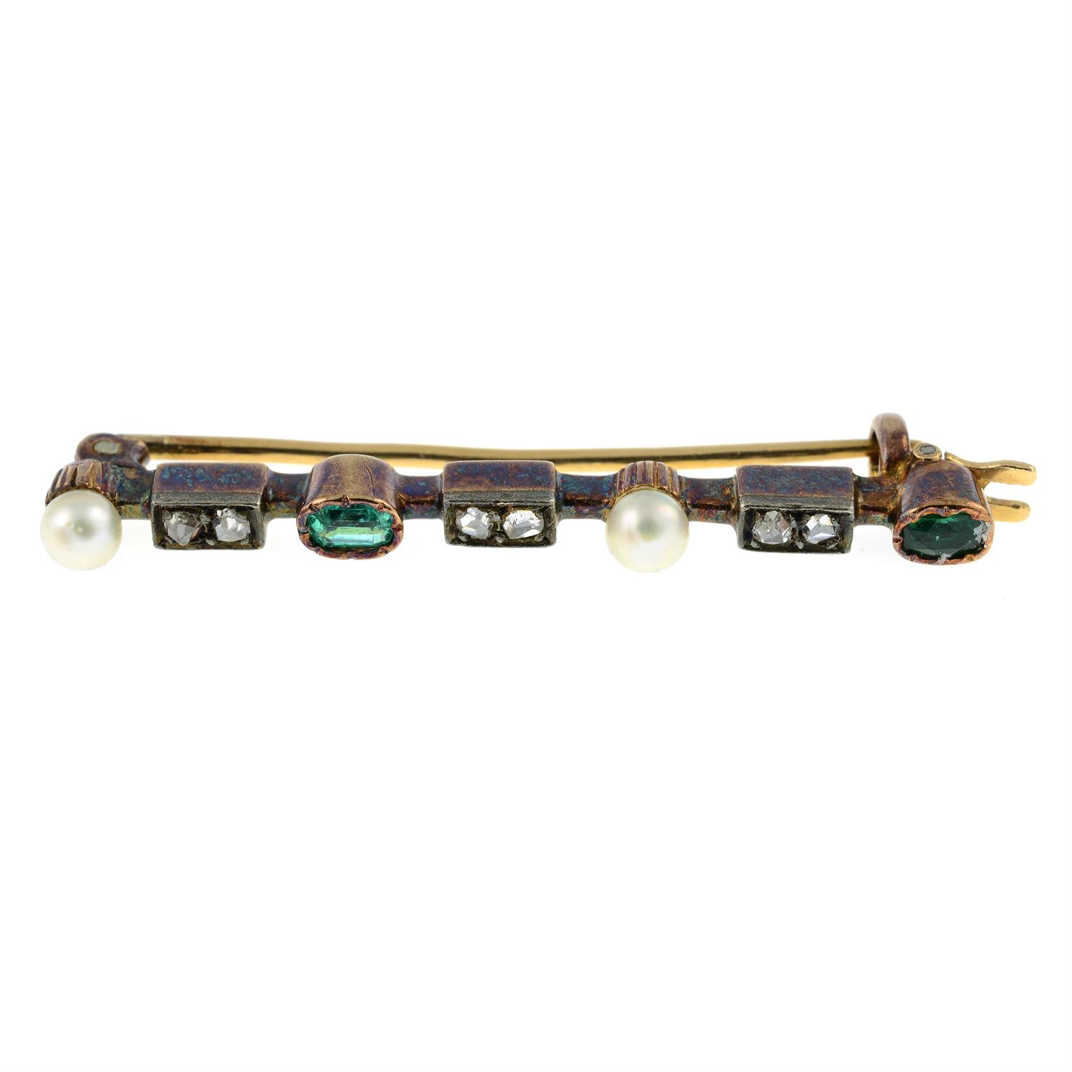 Early 20th century emerald, diamond & cultured pearl brooch