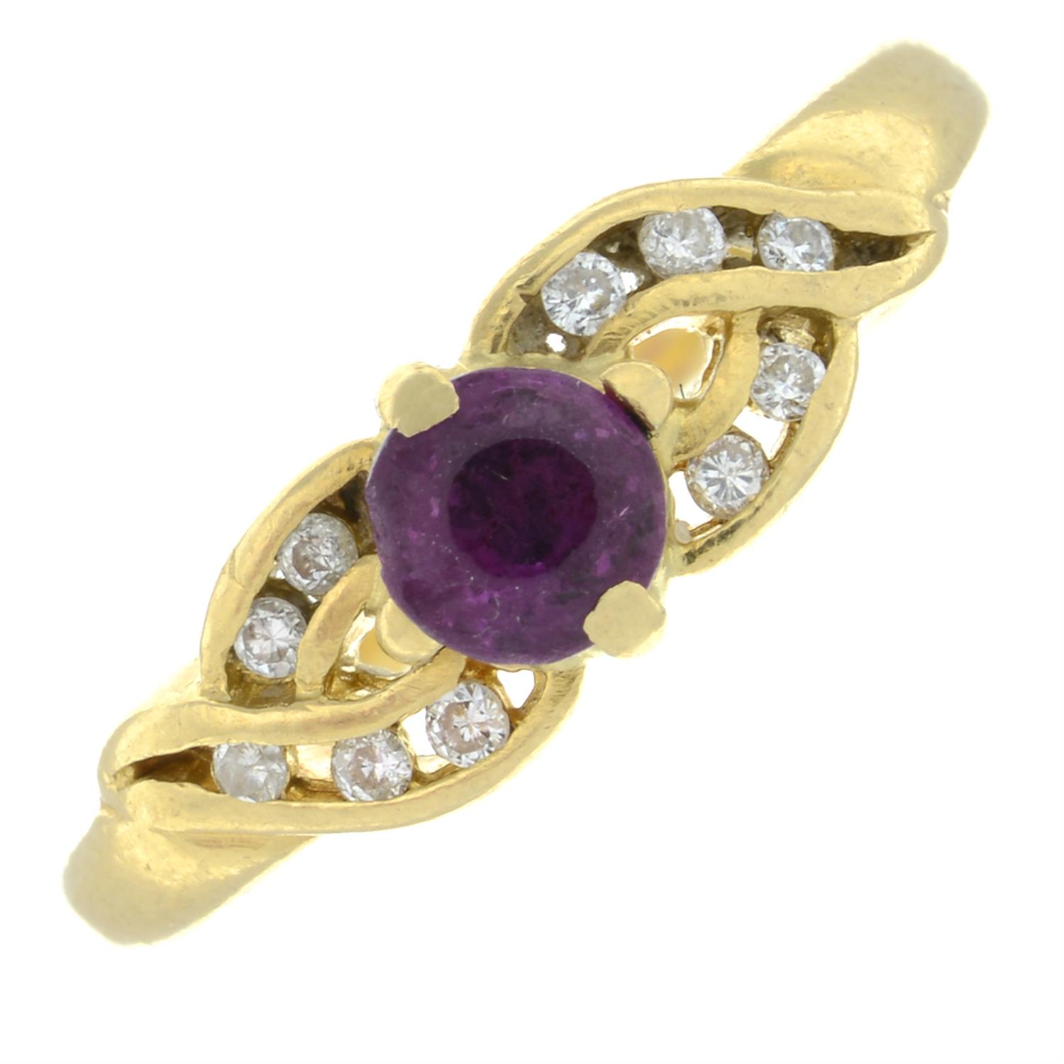 18ct gold ruby and diamond ring