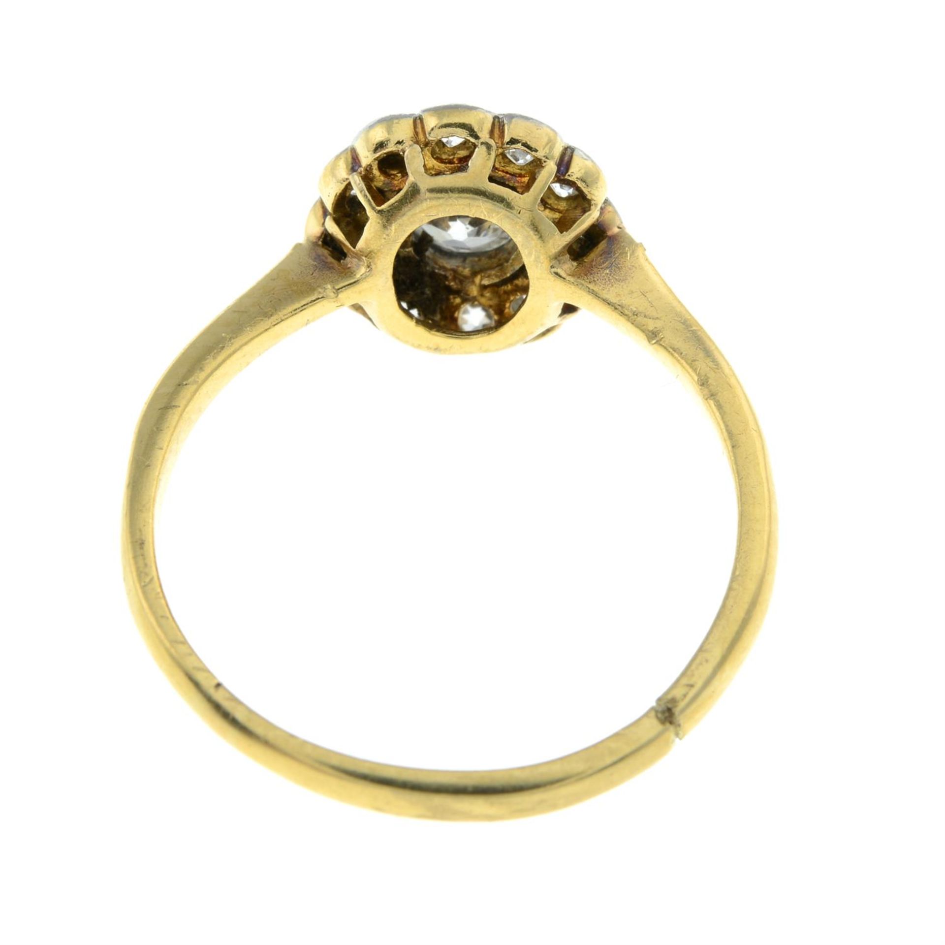 Mid 20th century 18ct gold old-cut diamond cluster ring - Bild 2 aus 2