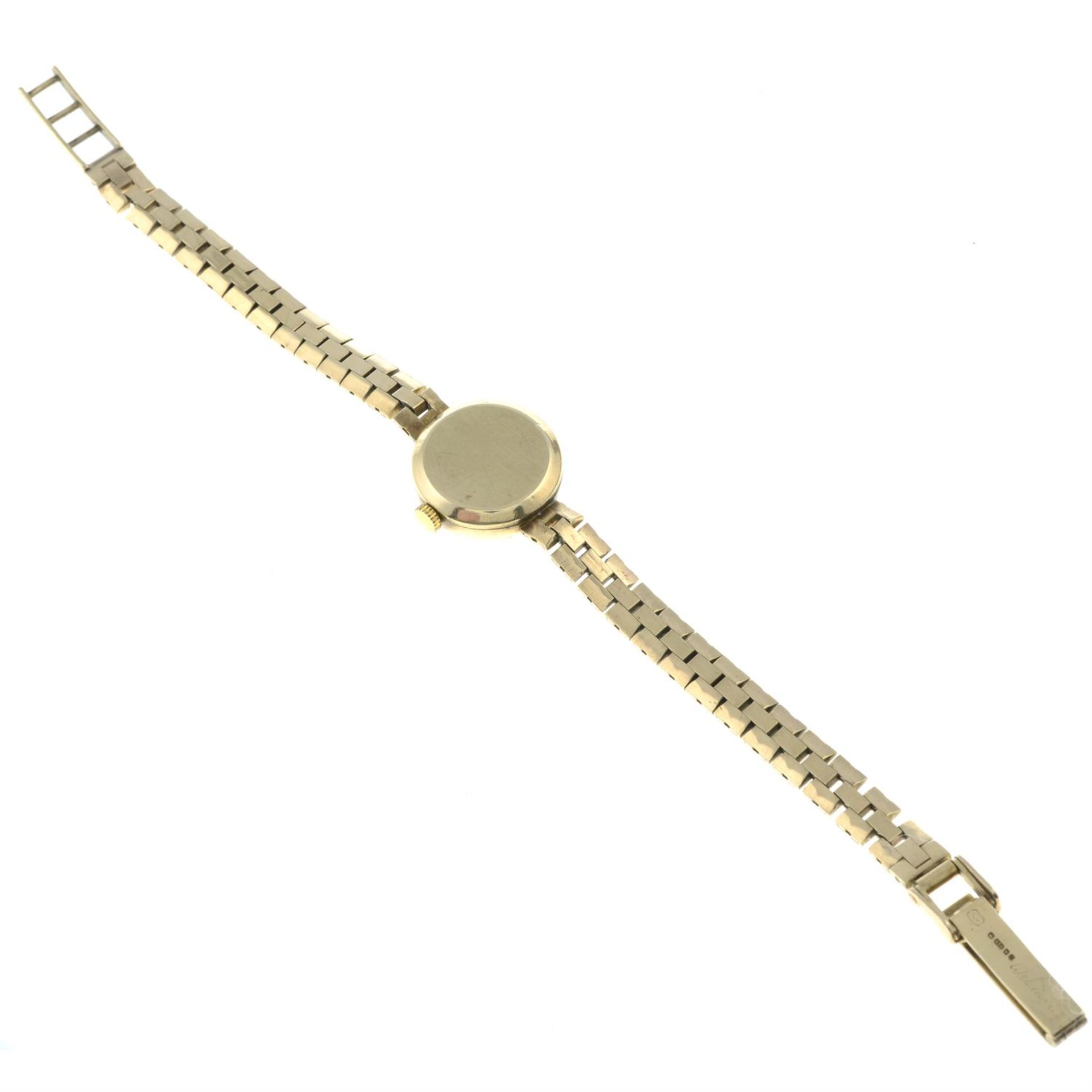 Lady's 9ct gold wrist watch. - Bild 2 aus 2