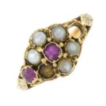 Mid to late Victorian 15ct gold gem ring