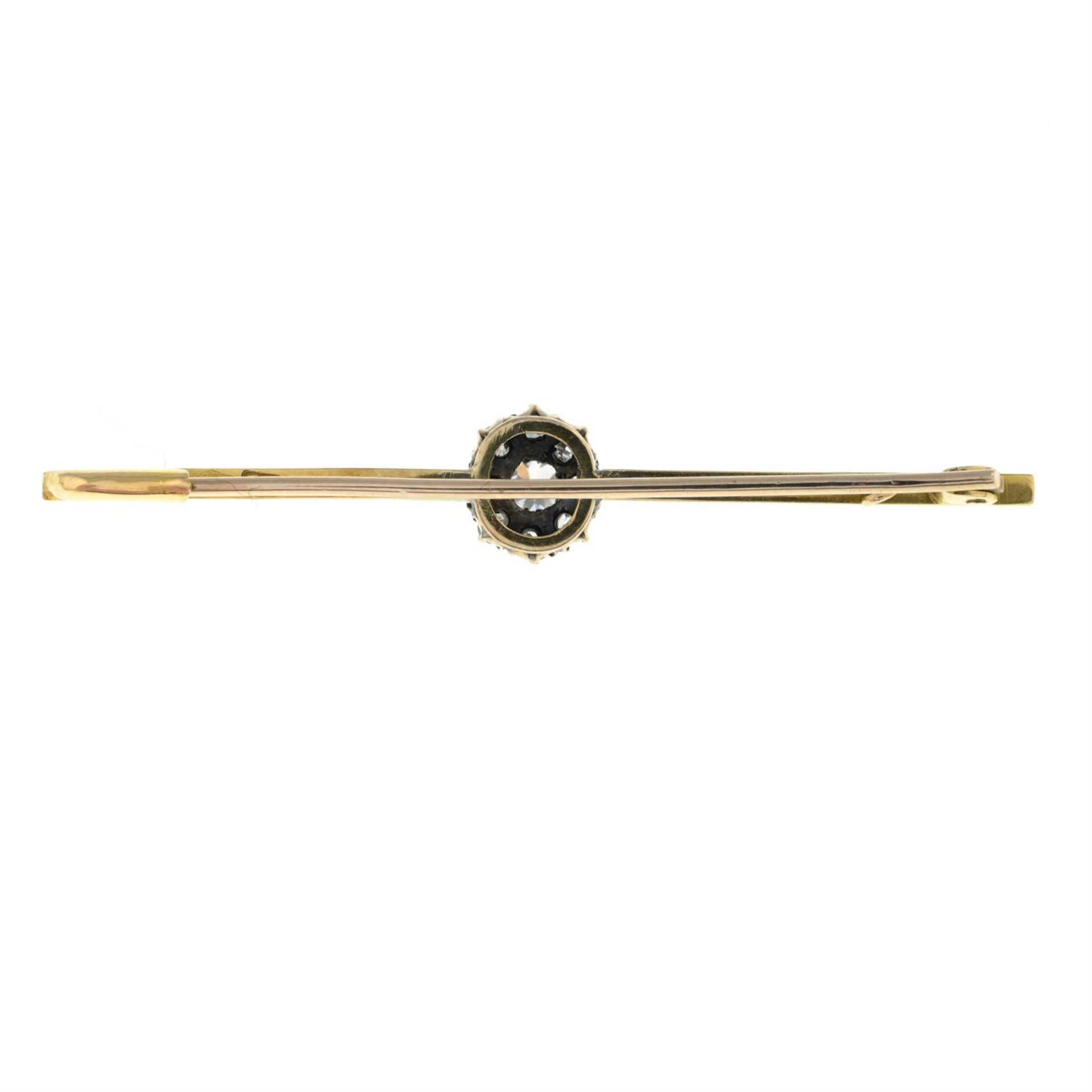 Early 20th century 18ct gold diamond brooch. - Bild 2 aus 2
