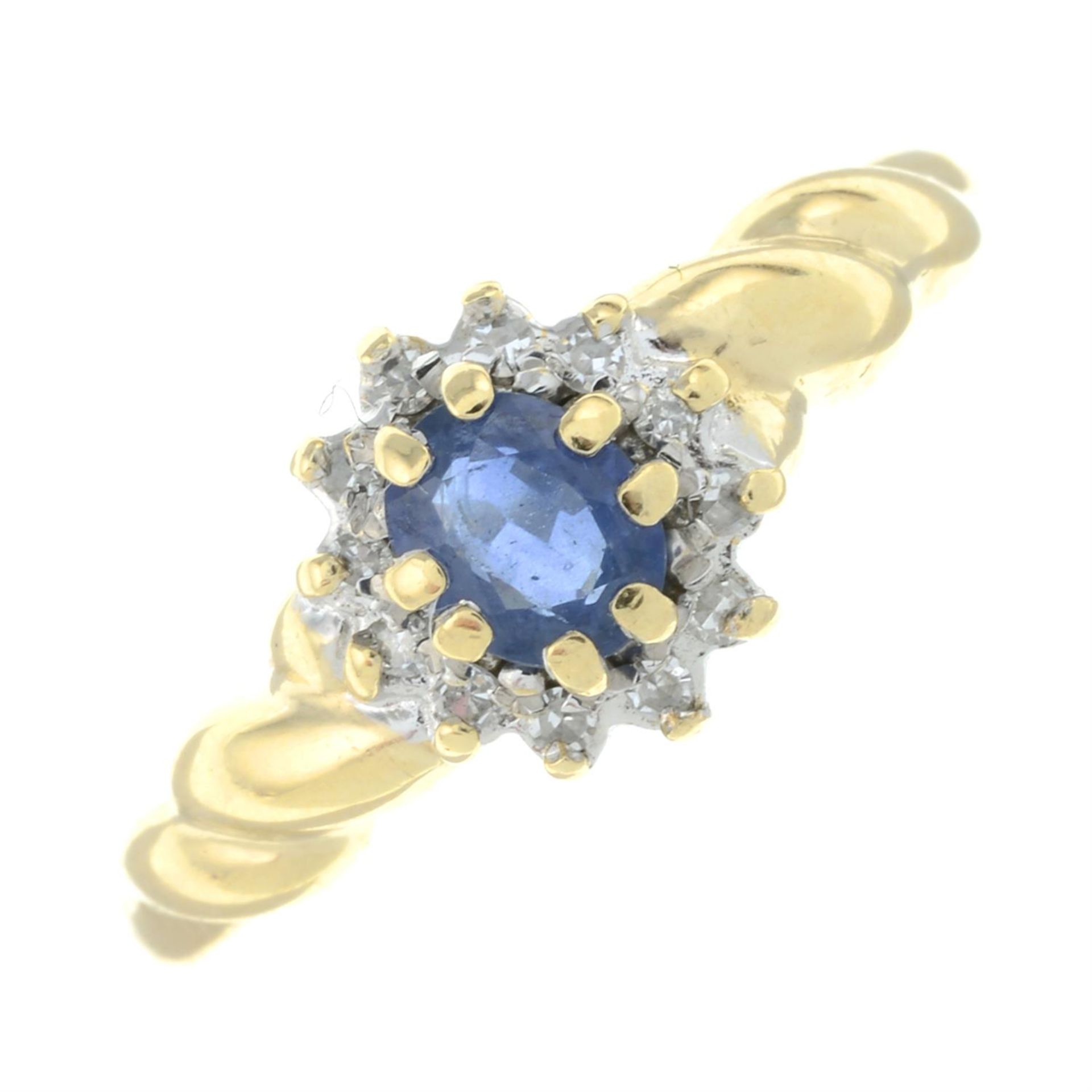 9ct gold sapphire & diamond ring
