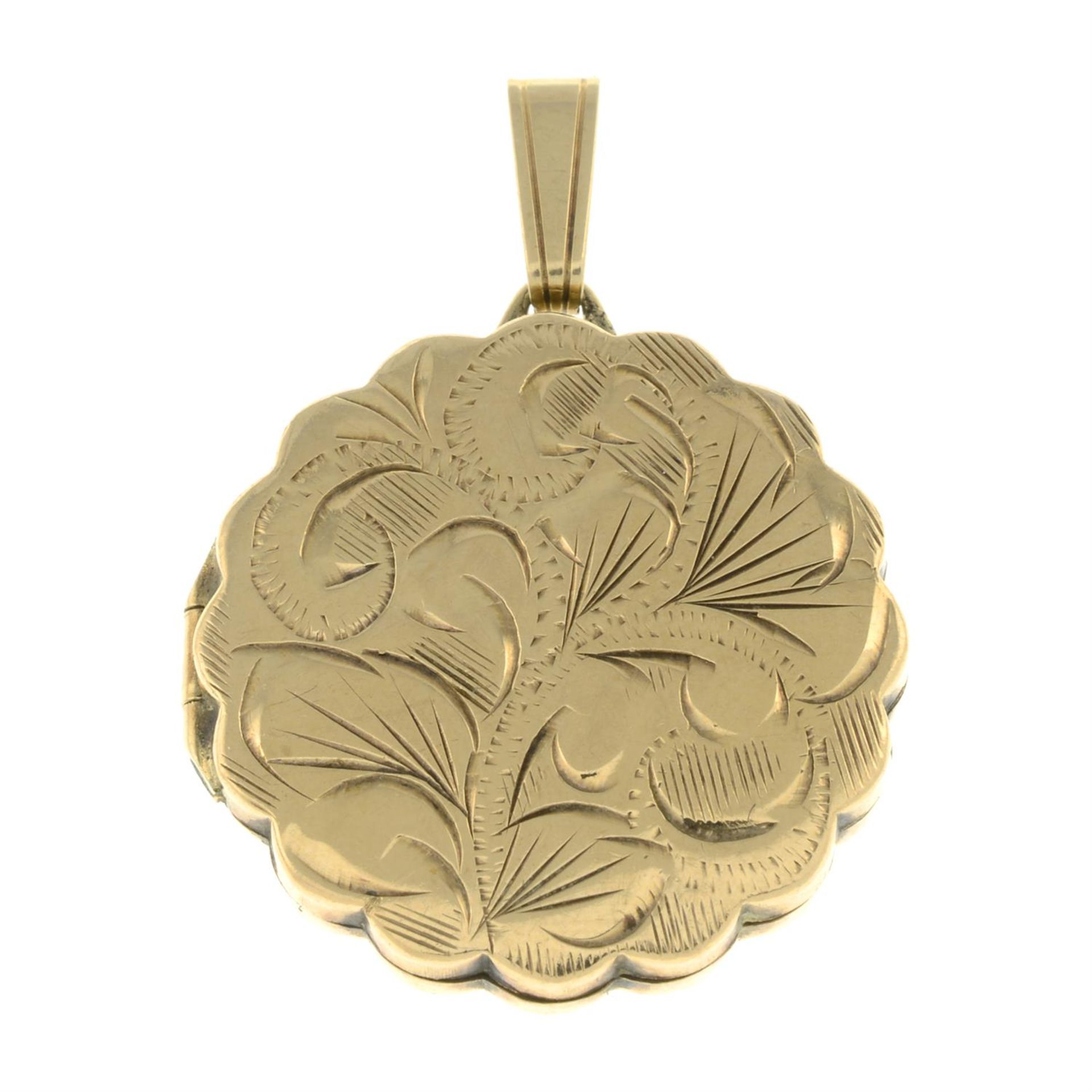 9ct gold locket pendant